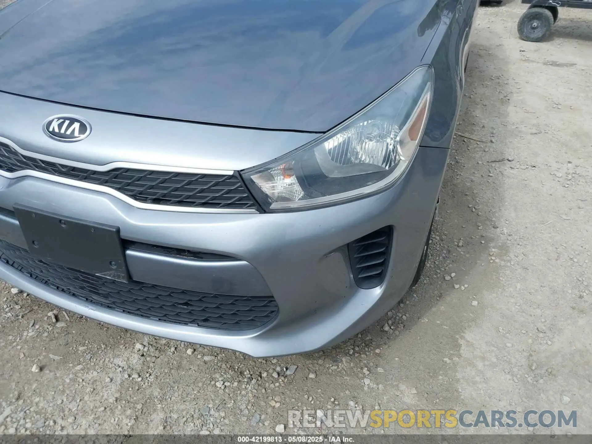 18 Photograph of a damaged car 3KPA24AB9KE170387 KIA RIO 2019