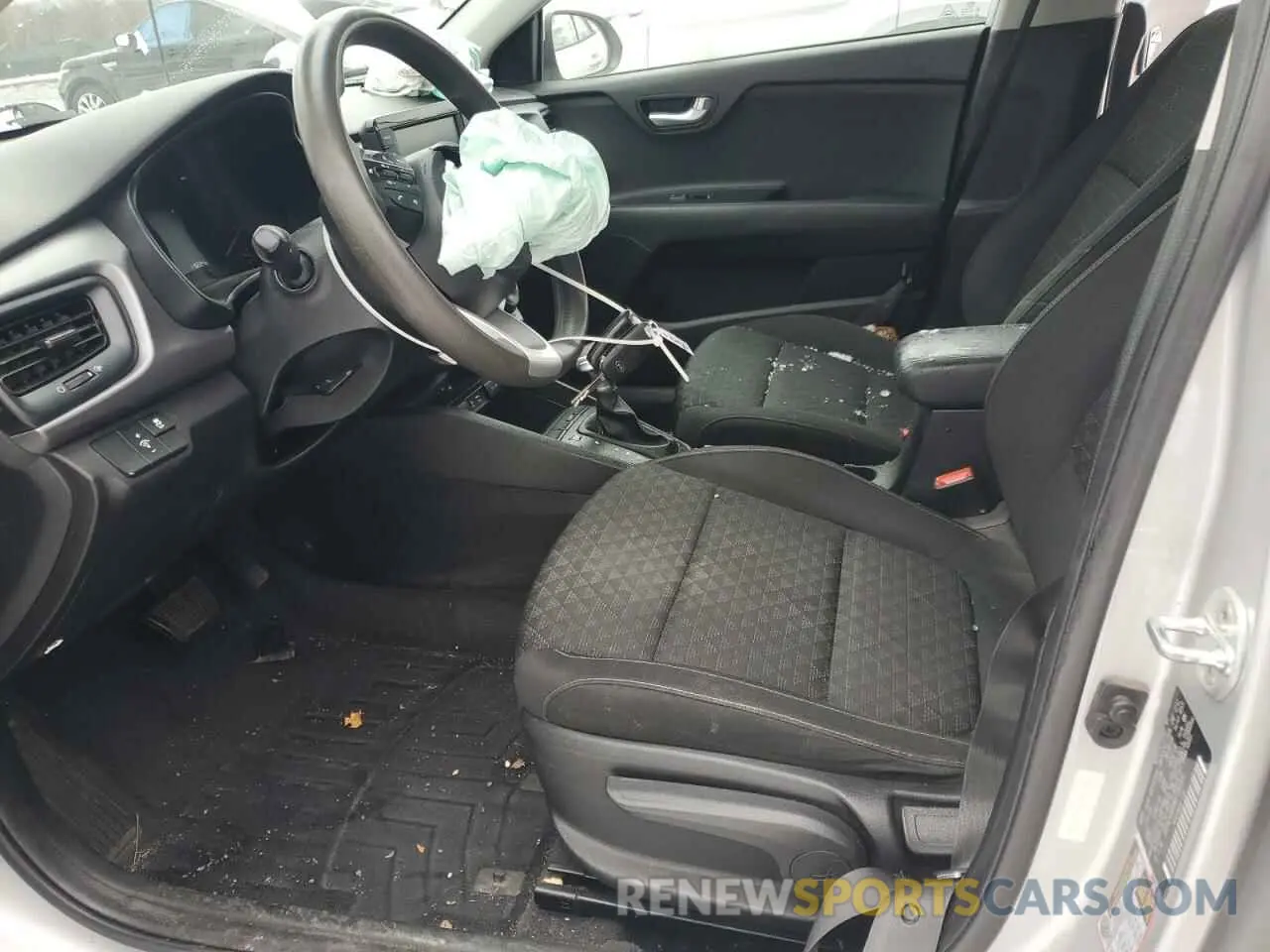 7 Photograph of a damaged car 3KPA24AB9KE180305 KIA RIO 2019