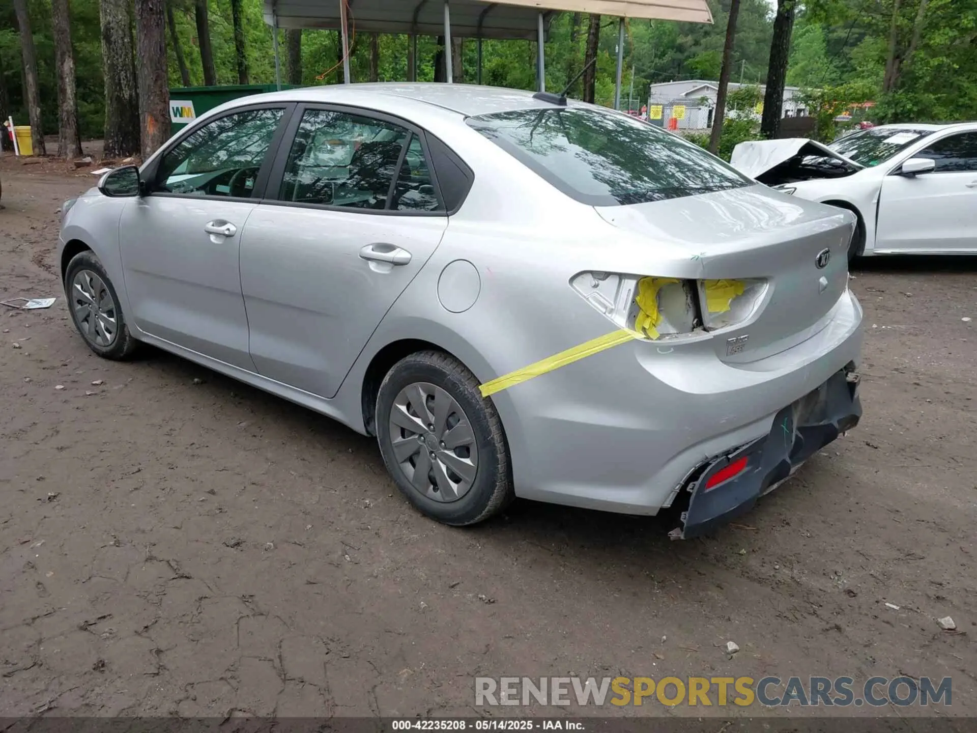 3 Photograph of a damaged car 3KPA24AB9KE201430 KIA RIO 2019