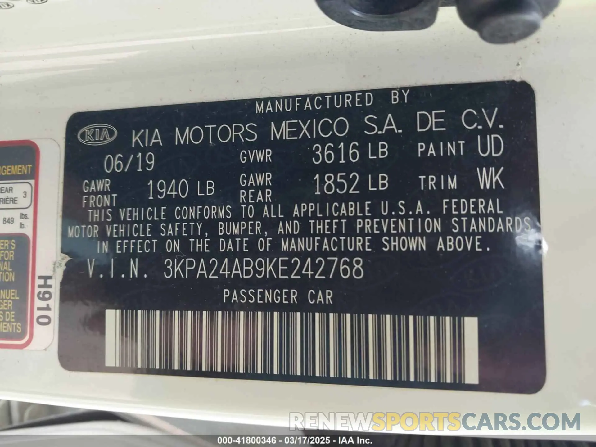 9 Photograph of a damaged car 3KPA24AB9KE242768 KIA RIO 2019