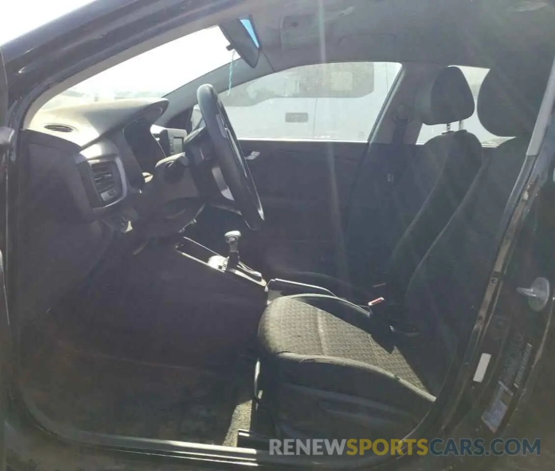 7 Photograph of a damaged car 3KPA24ABXKE188090 KIA RIO 2019