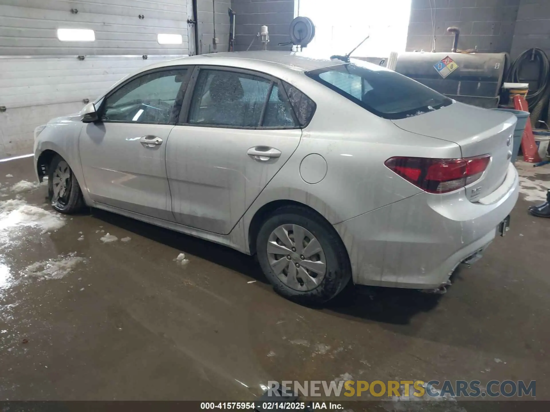 3 Photograph of a damaged car 3KPA24ABXKE210704 KIA RIO 2019