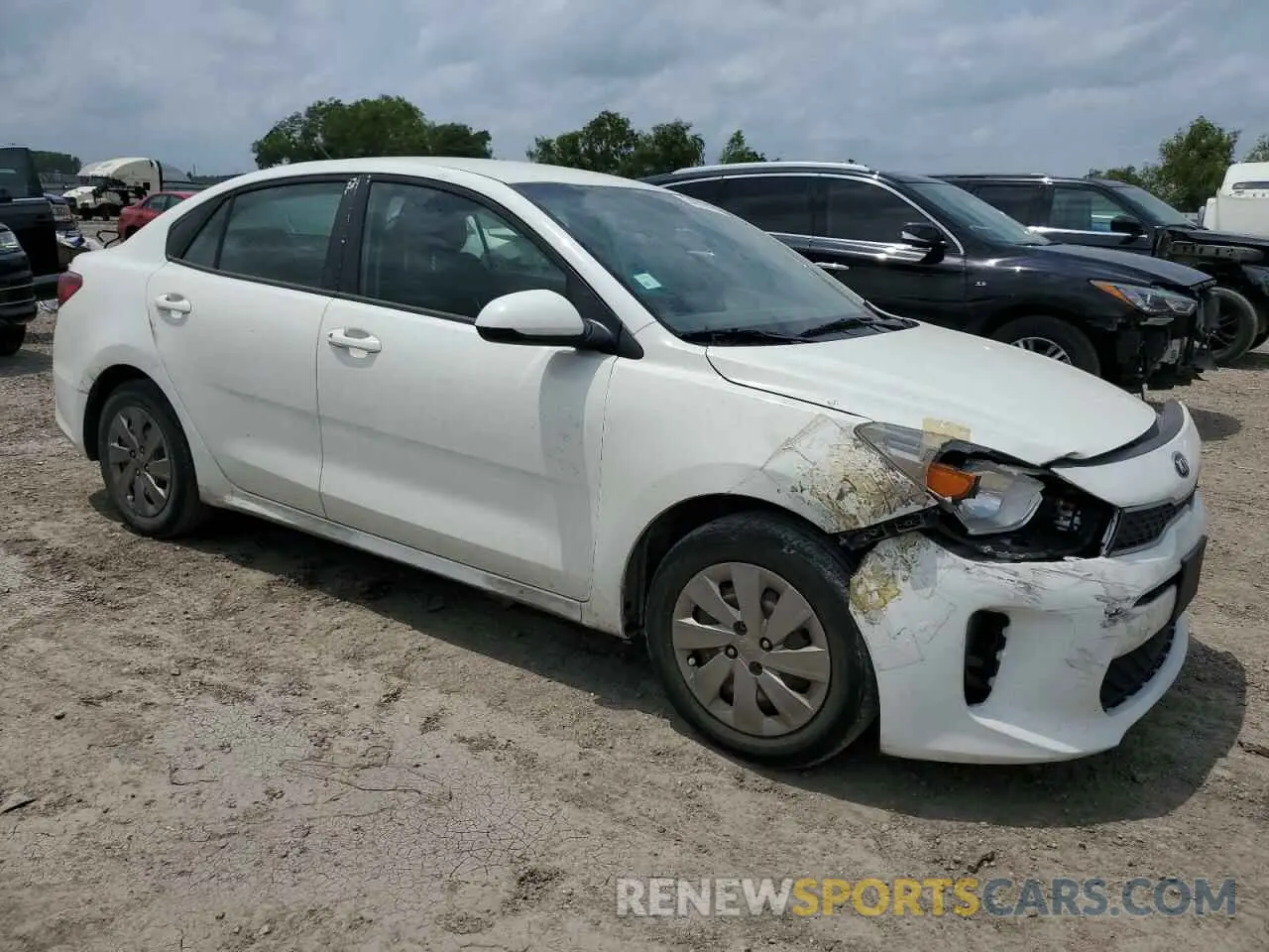 4 Photograph of a damaged car 3KPA24ABXKE212341 KIA RIO 2019