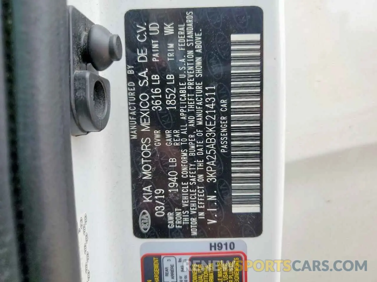 13 Photograph of a damaged car 3KPA25AB3KE214311 KIA RIO 2019