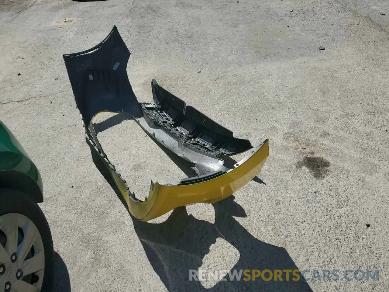 12 Photograph of a damaged car 3KPA25AB9KE179502 KIA RIO 2019