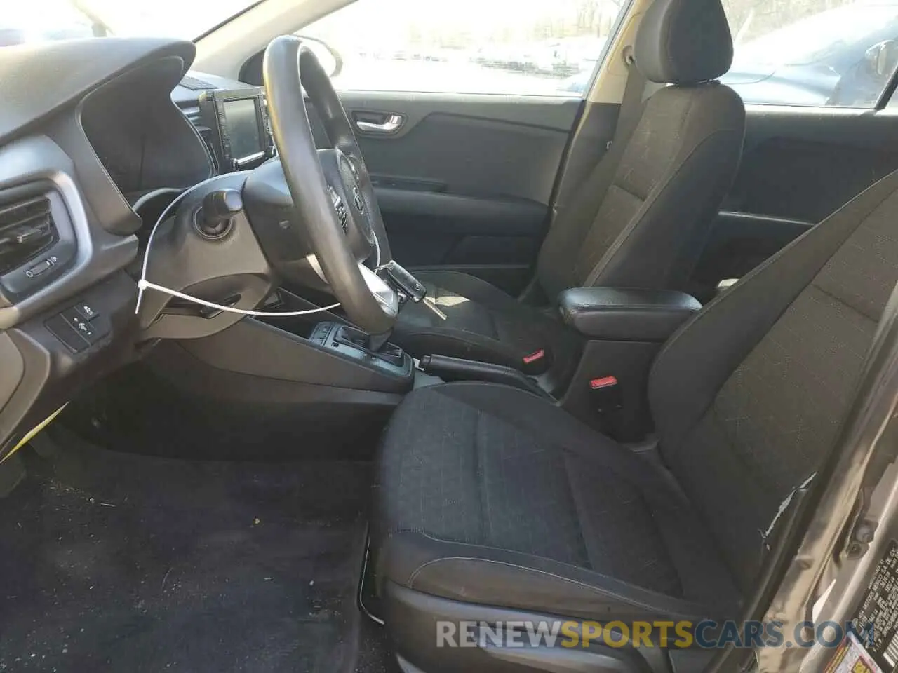 7 Photograph of a damaged car 3KPA25AB9KE179502 KIA RIO 2019