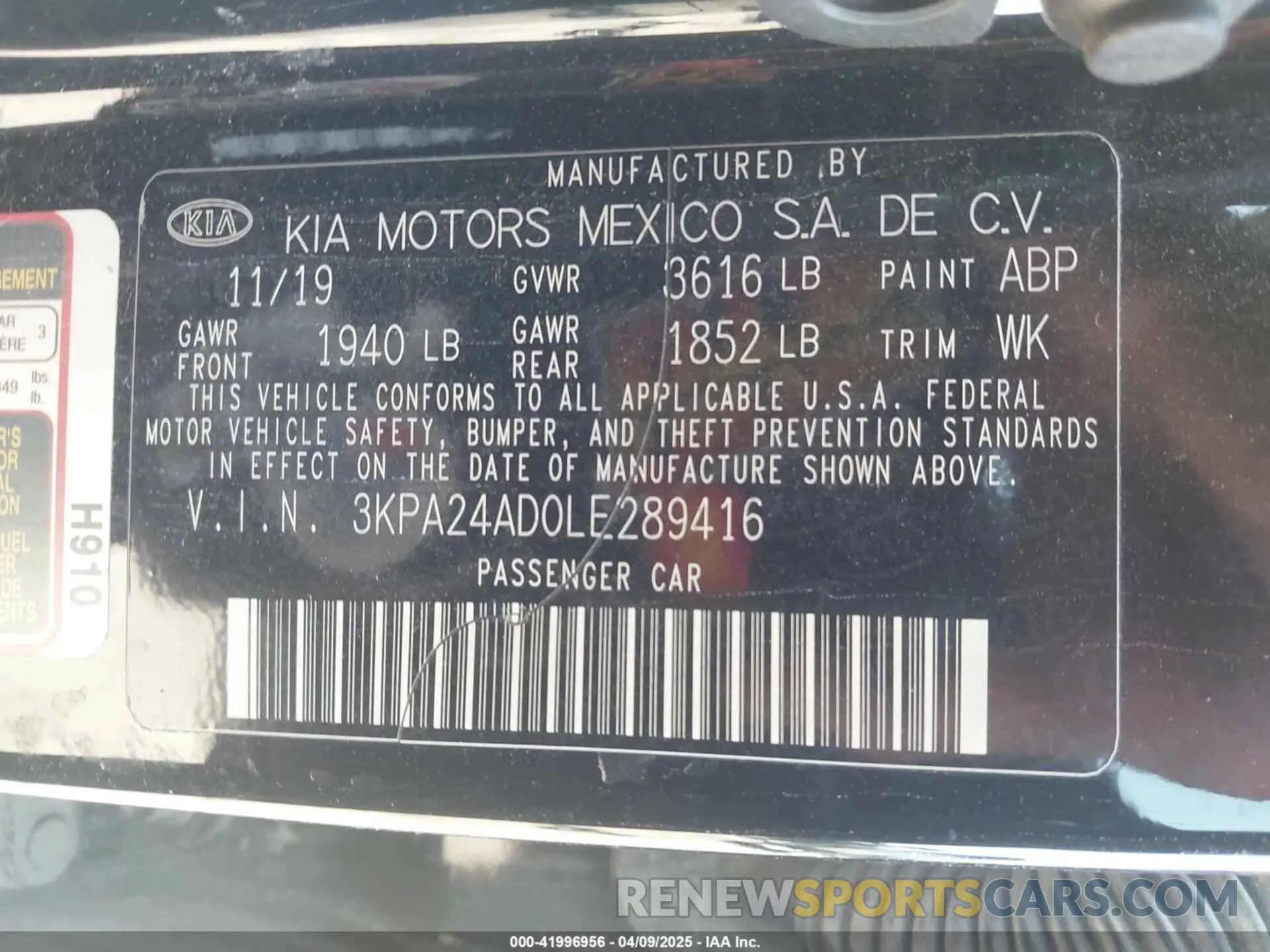 9 Photograph of a damaged car 3KPA24AD0LE289416 KIA RIO 2020