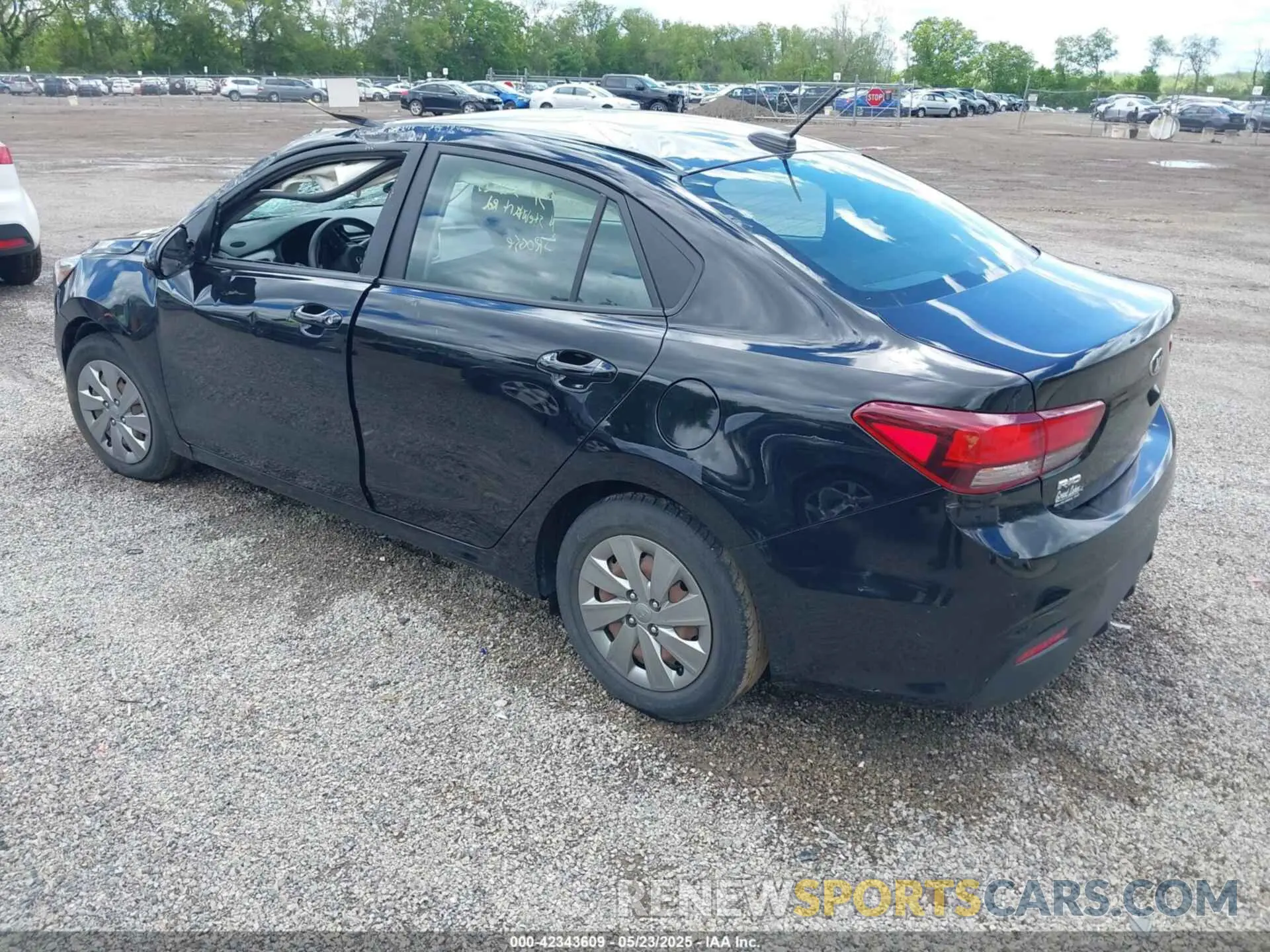 3 Photograph of a damaged car 3KPA24AD0LE355673 KIA RIO 2020