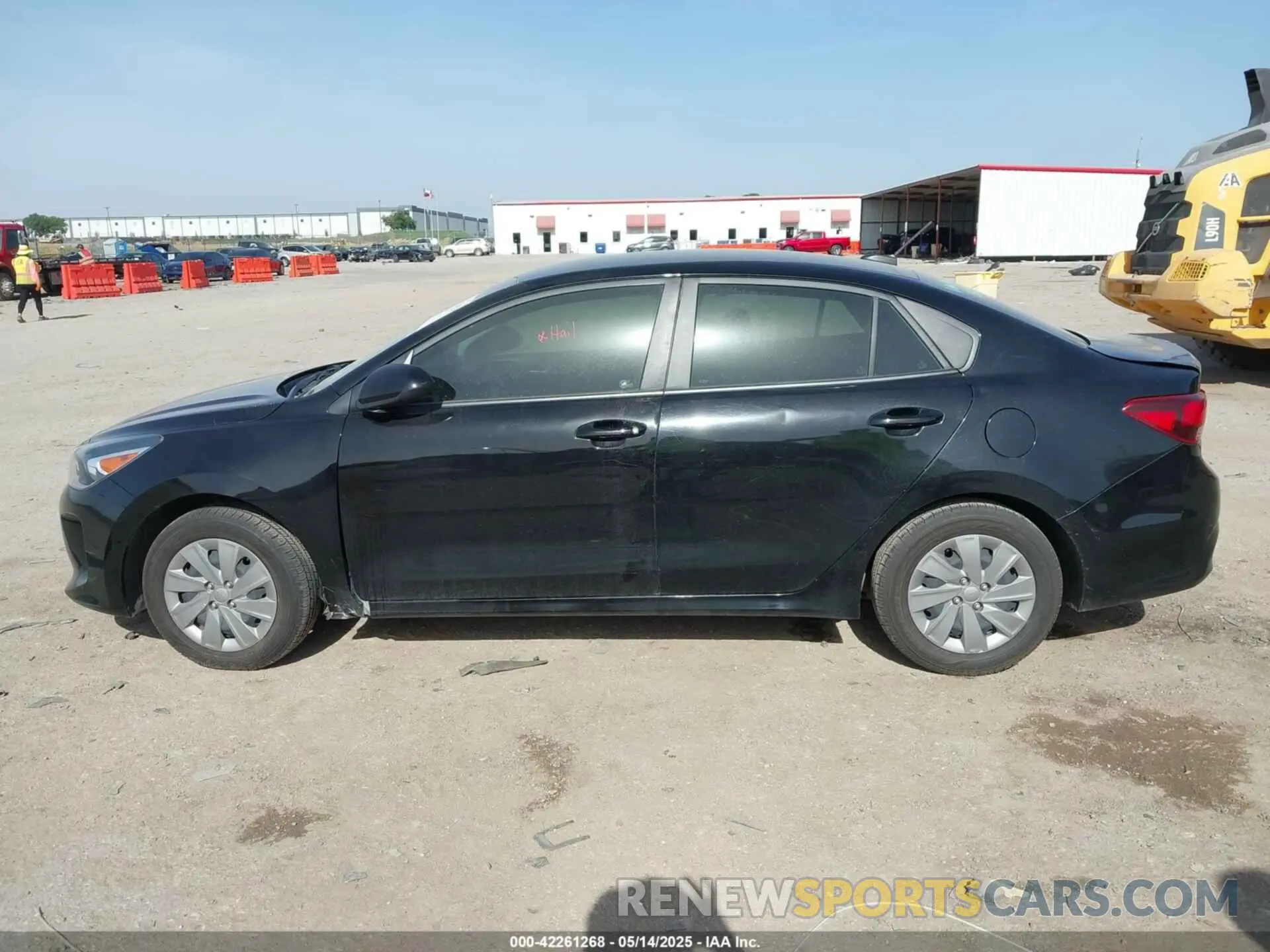 14 Photograph of a damaged car 3KPA24AD0LE362753 KIA RIO 2020