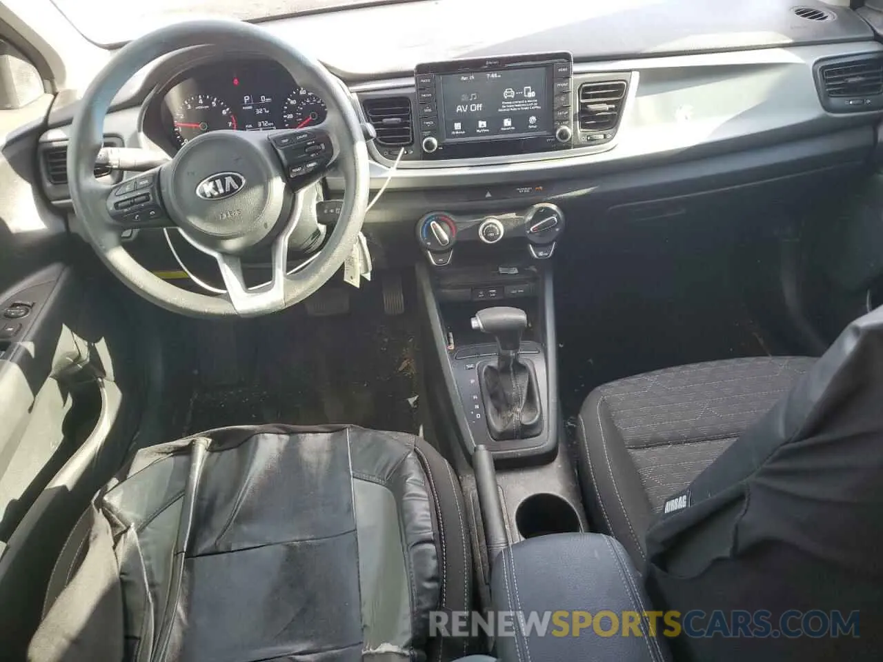 8 Photograph of a damaged car 3KPA24AD1LE268526 KIA RIO 2020