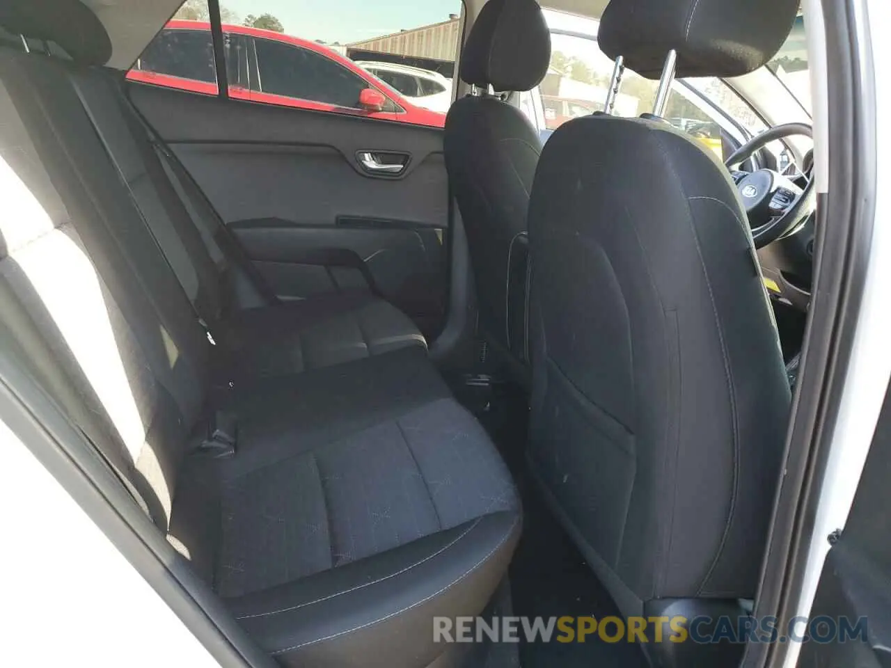 10 Photograph of a damaged car 3KPA24AD1LE283785 KIA RIO 2020