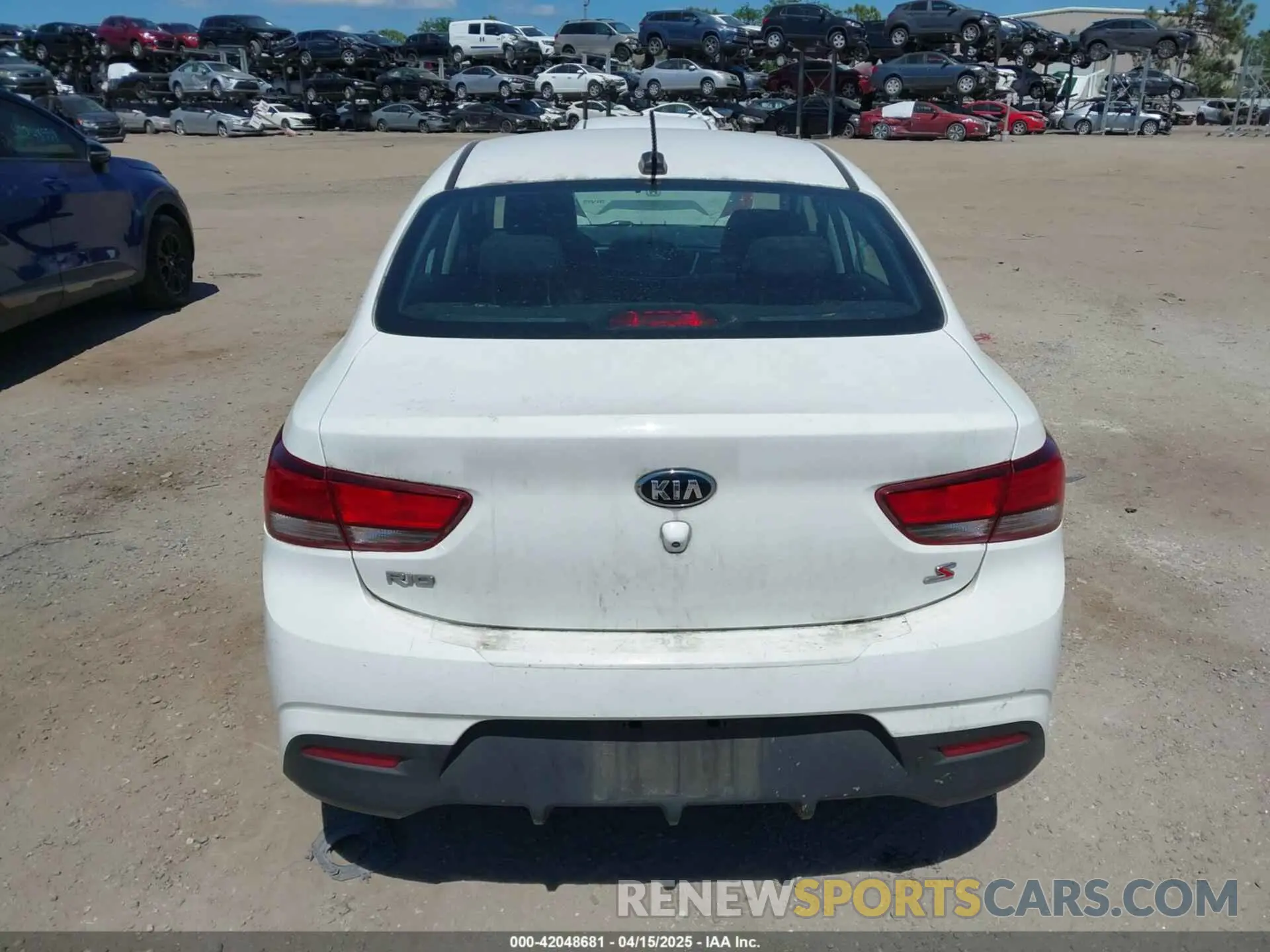 16 Photograph of a damaged car 3KPA24AD1LE299243 KIA RIO 2020