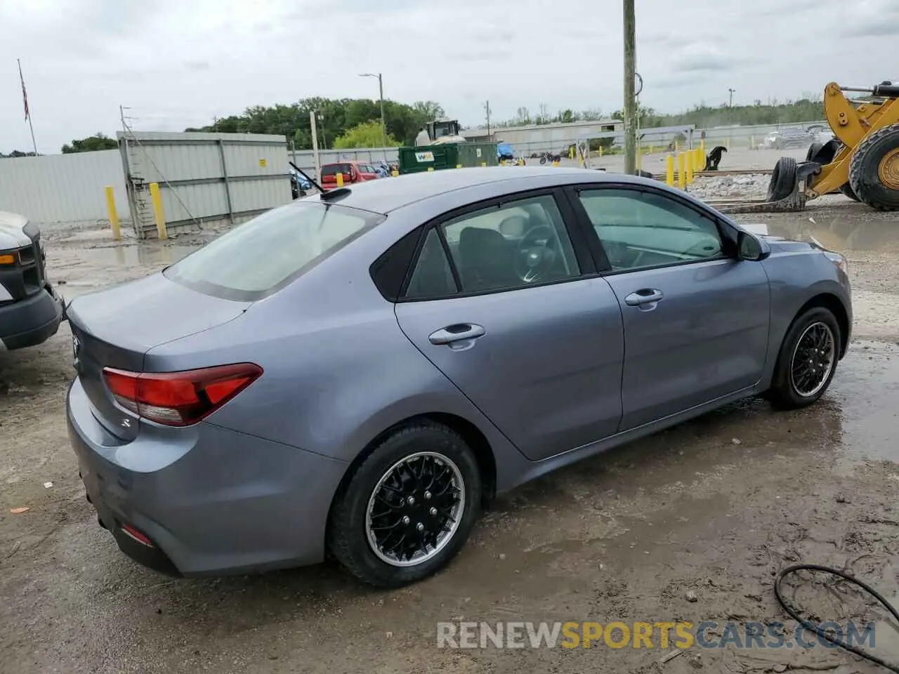 3 Photograph of a damaged car 3KPA24AD1LE312573 KIA RIO 2020