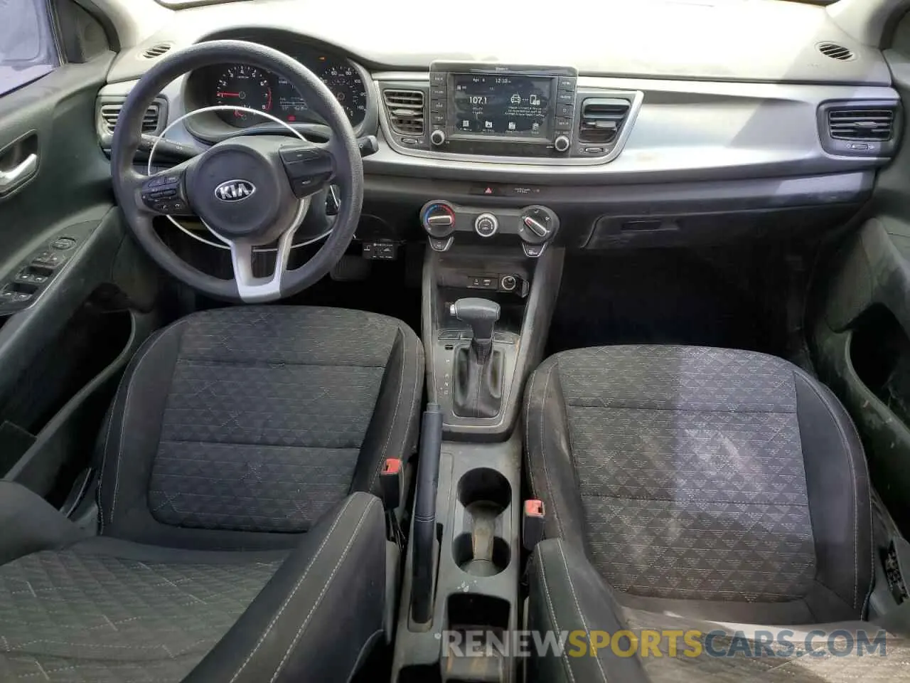 8 Photograph of a damaged car 3KPA24AD1LE327266 KIA RIO 2020