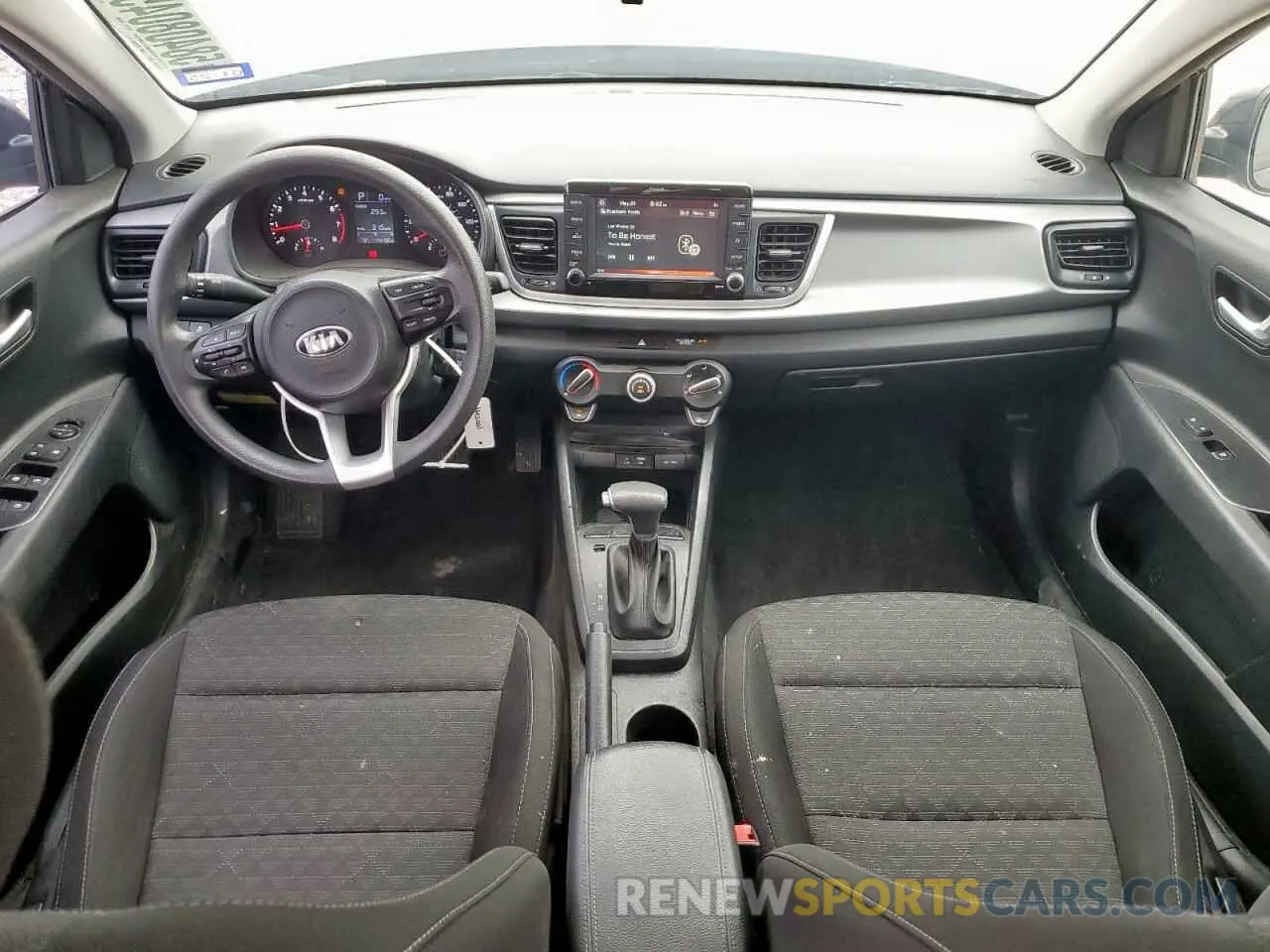 8 Photograph of a damaged car 3KPA24AD1LE335853 KIA RIO 2020