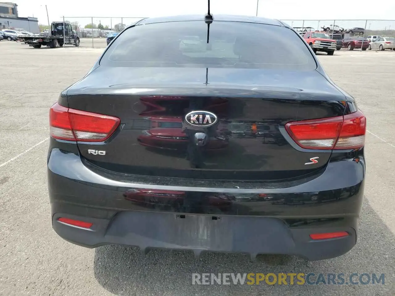 6 Photograph of a damaged car 3KPA24AD1LE337277 KIA RIO 2020