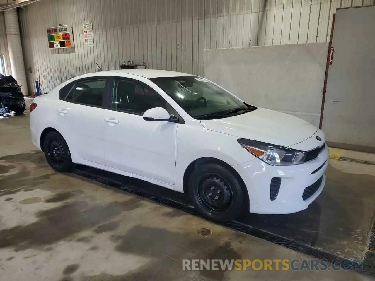4 Photograph of a damaged car 3KPA24AD2LE256434 KIA RIO 2020