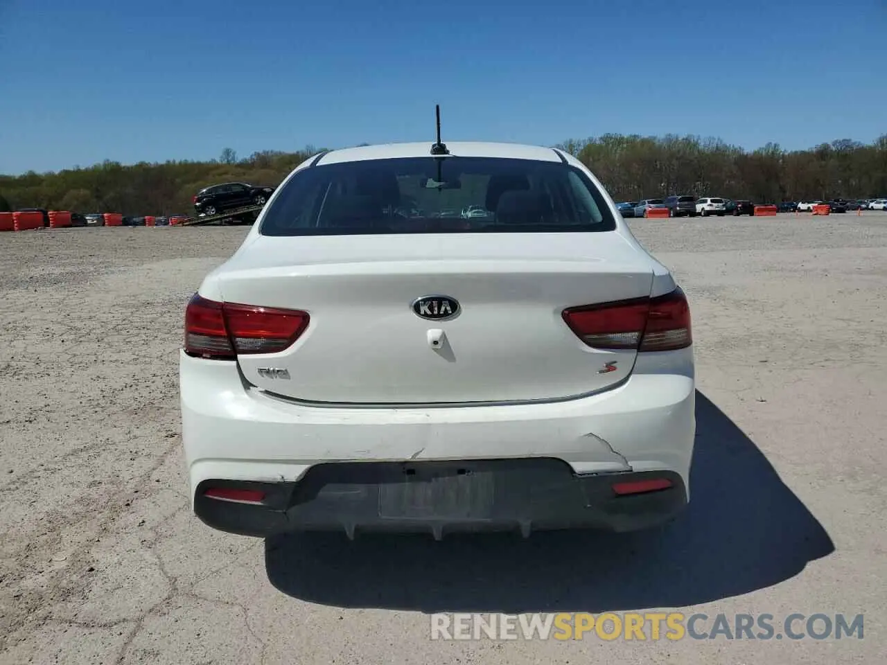 6 Photograph of a damaged car 3KPA24AD2LE256434 KIA RIO 2020