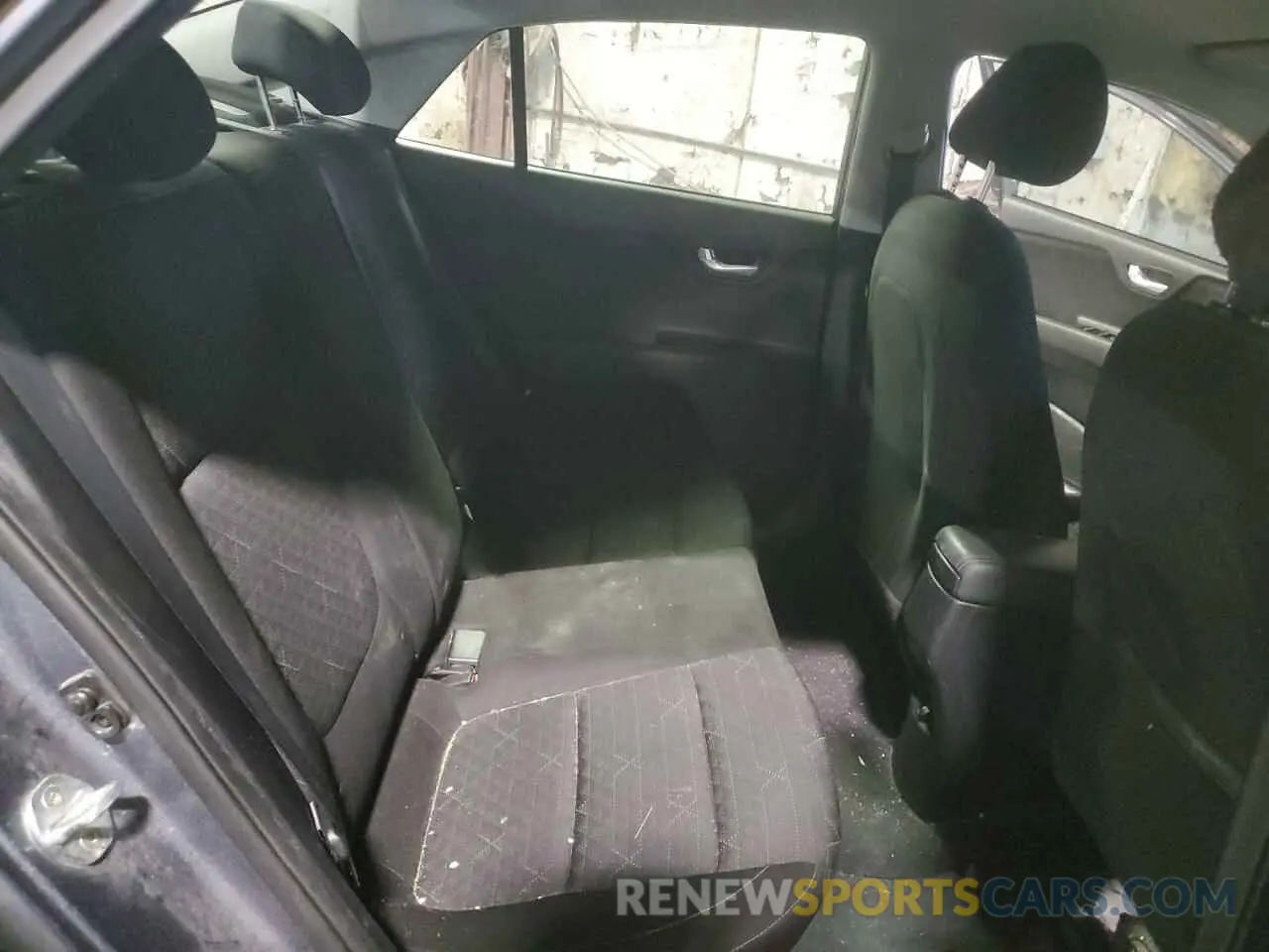 10 Photograph of a damaged car 3KPA24AD2LE258796 KIA RIO 2020