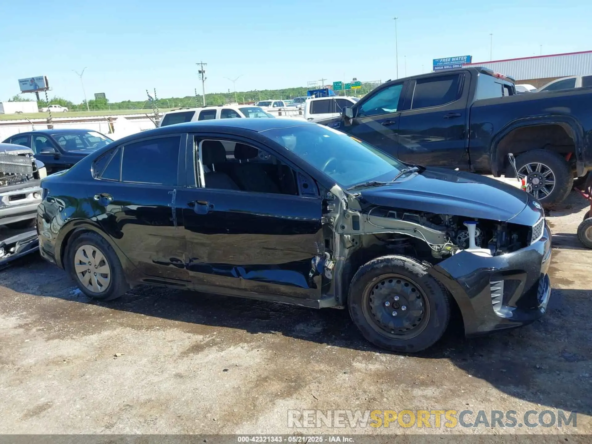 14 Photograph of a damaged car 3KPA24AD2LE283536 KIA RIO 2020