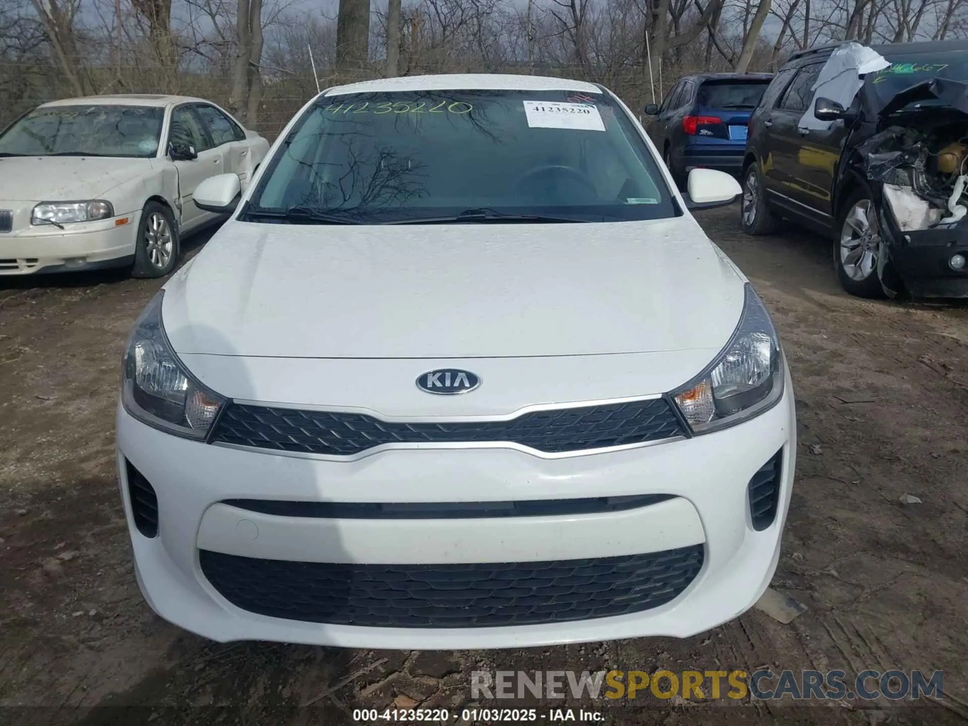 12 Photograph of a damaged car 3KPA24AD2LE322299 KIA RIO 2020