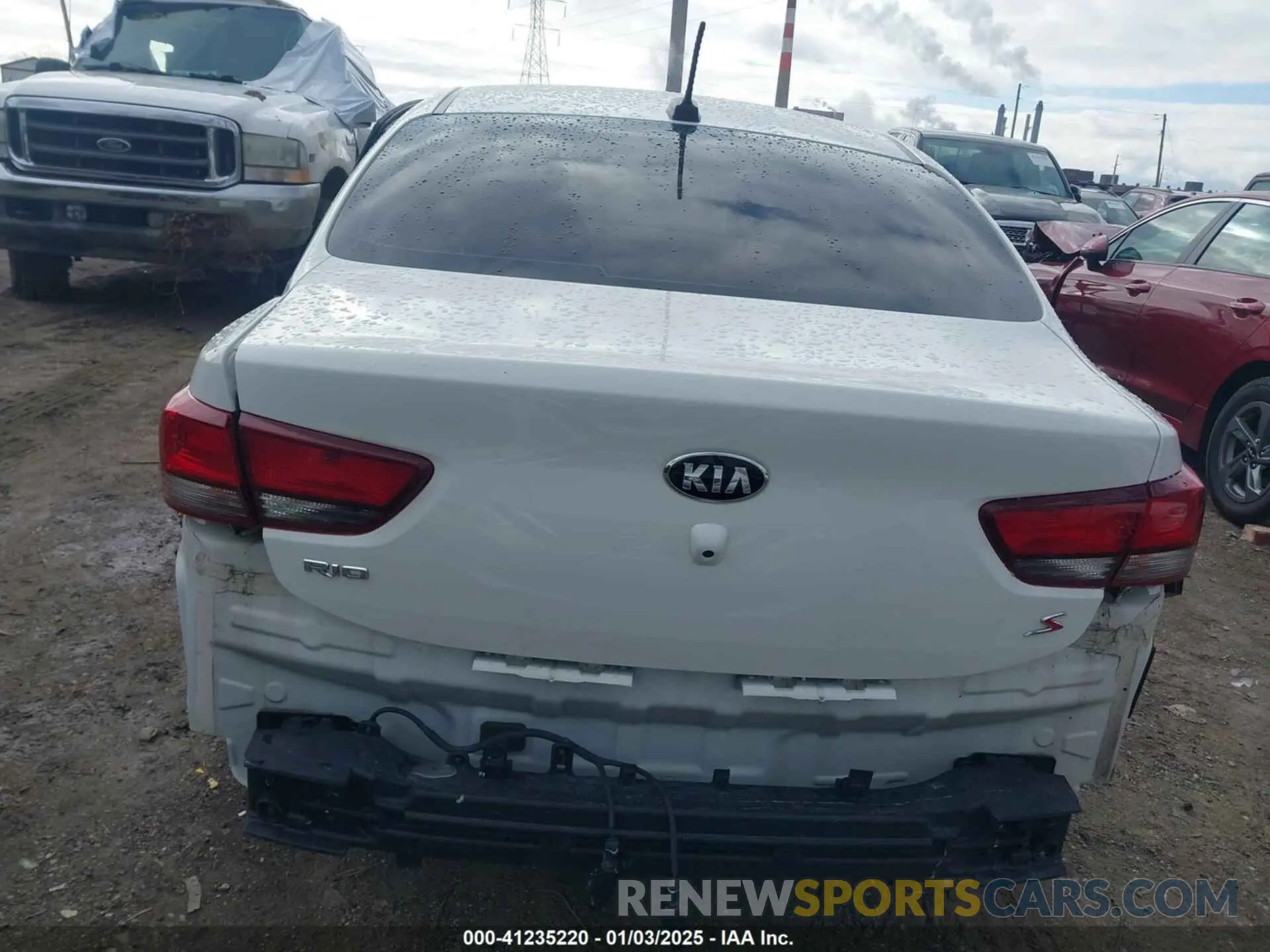 16 Photograph of a damaged car 3KPA24AD2LE322299 KIA RIO 2020