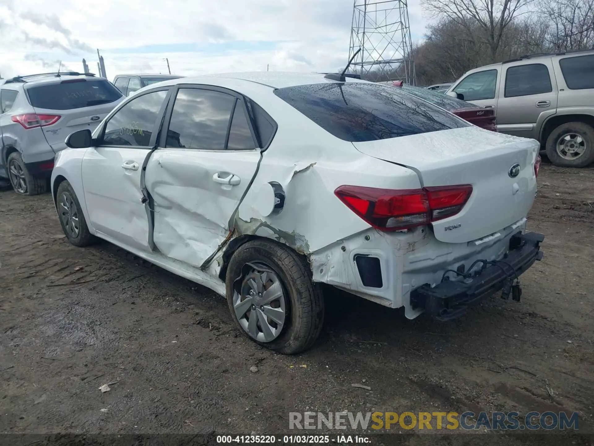 3 Photograph of a damaged car 3KPA24AD2LE322299 KIA RIO 2020