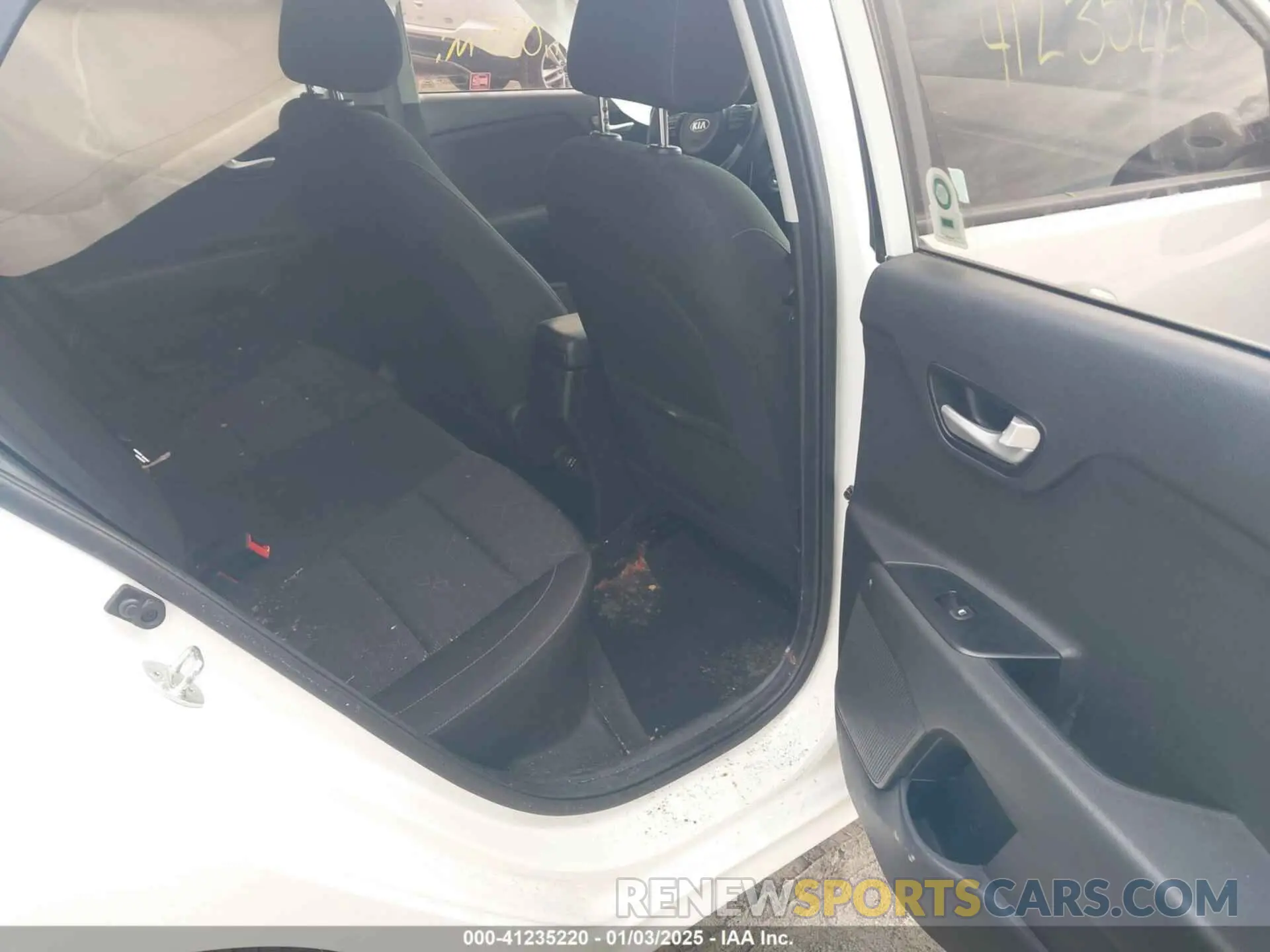 8 Photograph of a damaged car 3KPA24AD2LE322299 KIA RIO 2020
