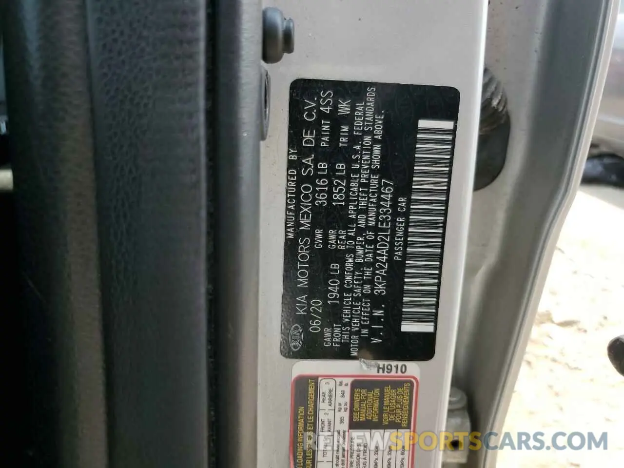 13 Photograph of a damaged car 3KPA24AD2LE334467 KIA RIO 2020