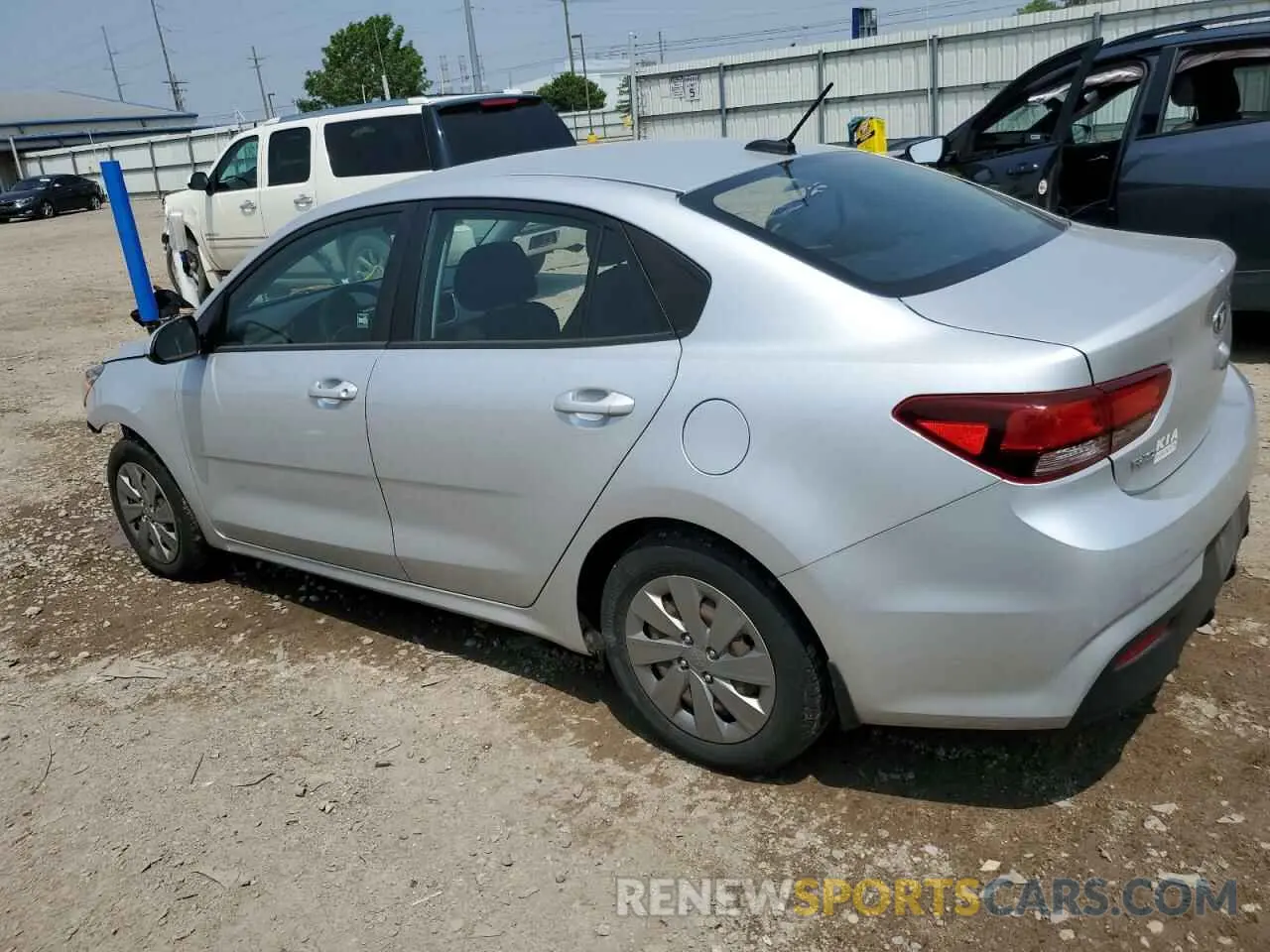 2 Photograph of a damaged car 3KPA24AD2LE334467 KIA RIO 2020