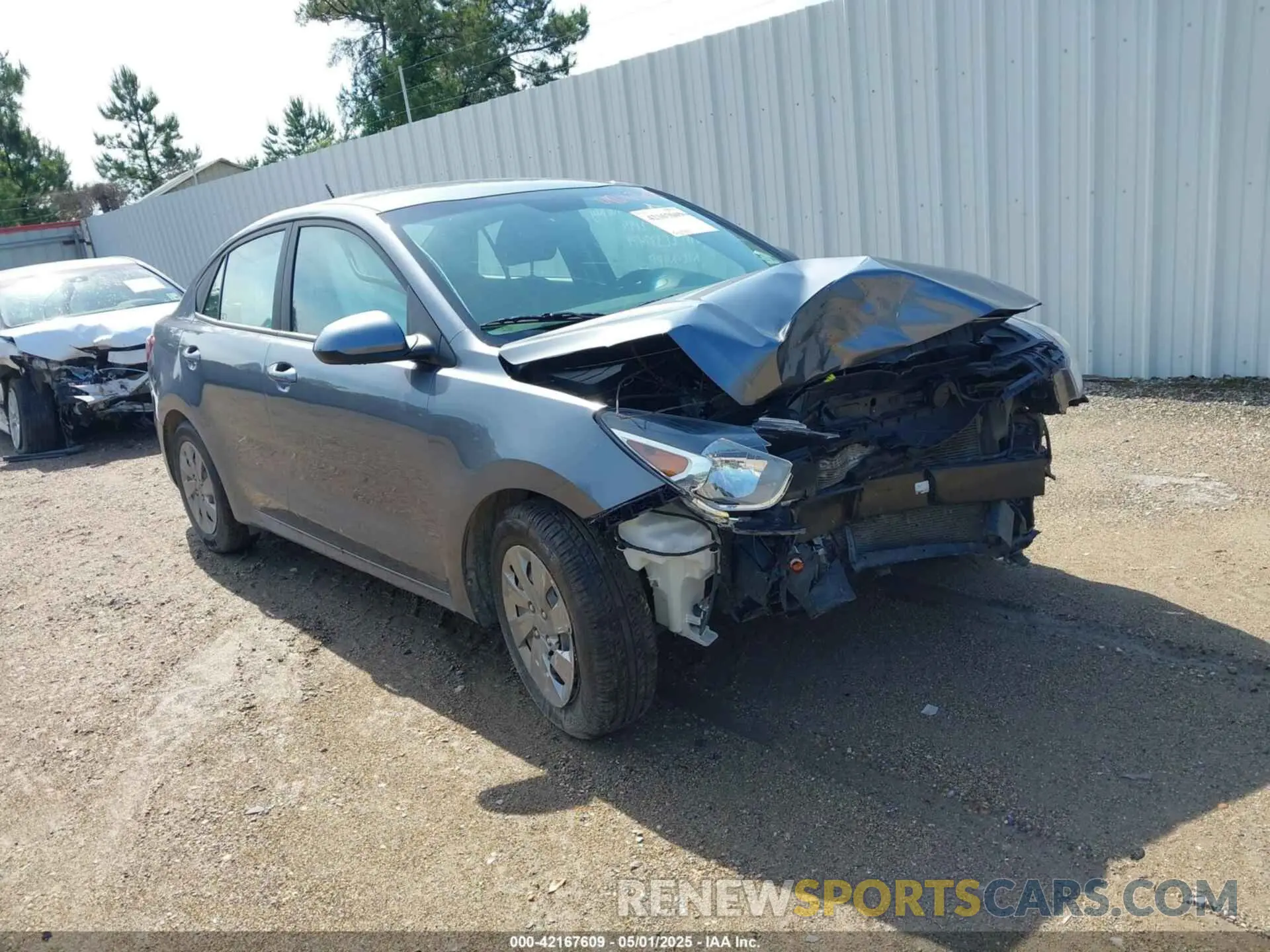 1 Photograph of a damaged car 3KPA24AD2LE337479 KIA RIO 2020