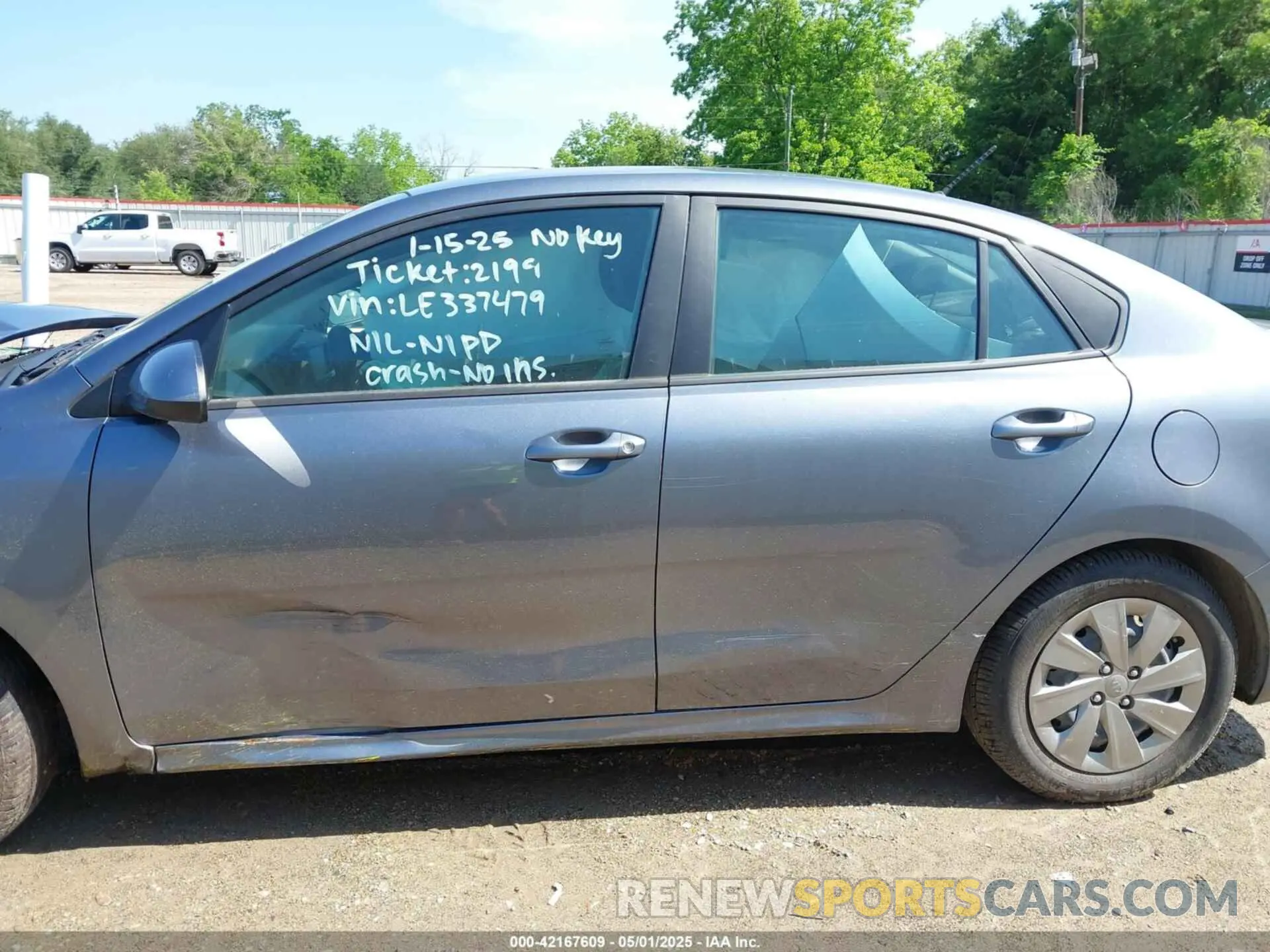 15 Photograph of a damaged car 3KPA24AD2LE337479 KIA RIO 2020