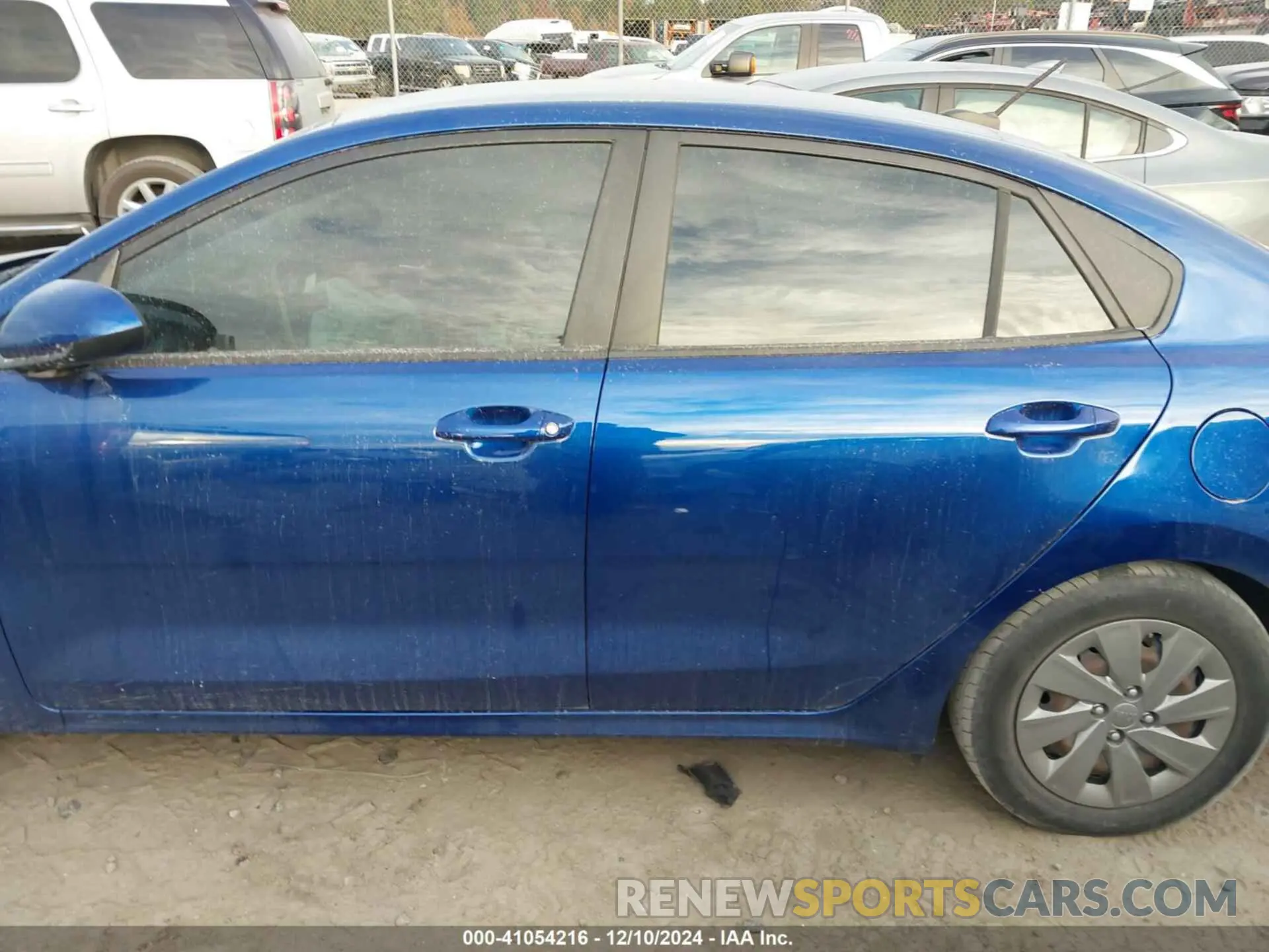 13 Photograph of a damaged car 3KPA24AD2LE338793 KIA RIO 2020