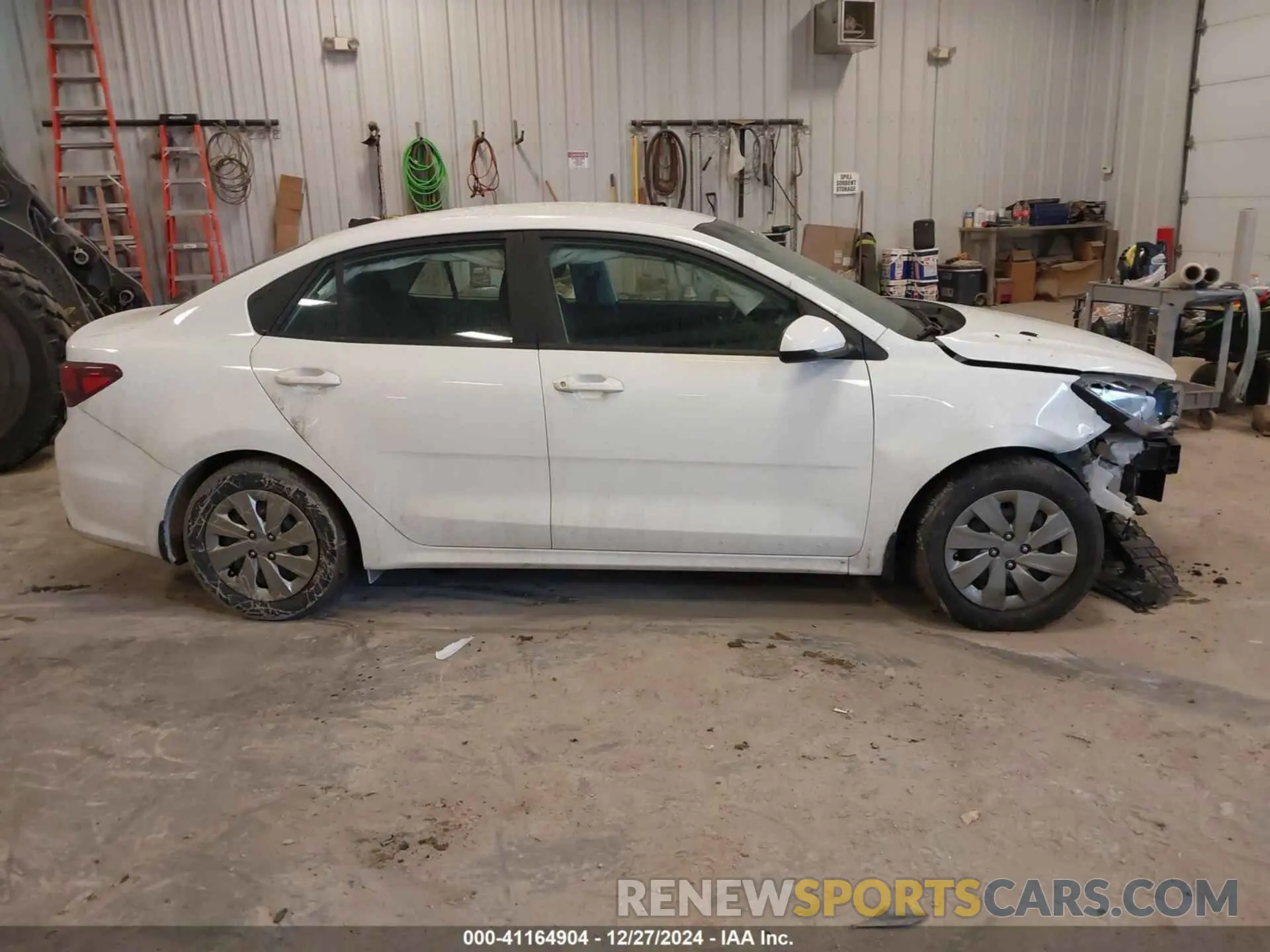 13 Photograph of a damaged car 3KPA24AD2LE357540 KIA RIO 2020