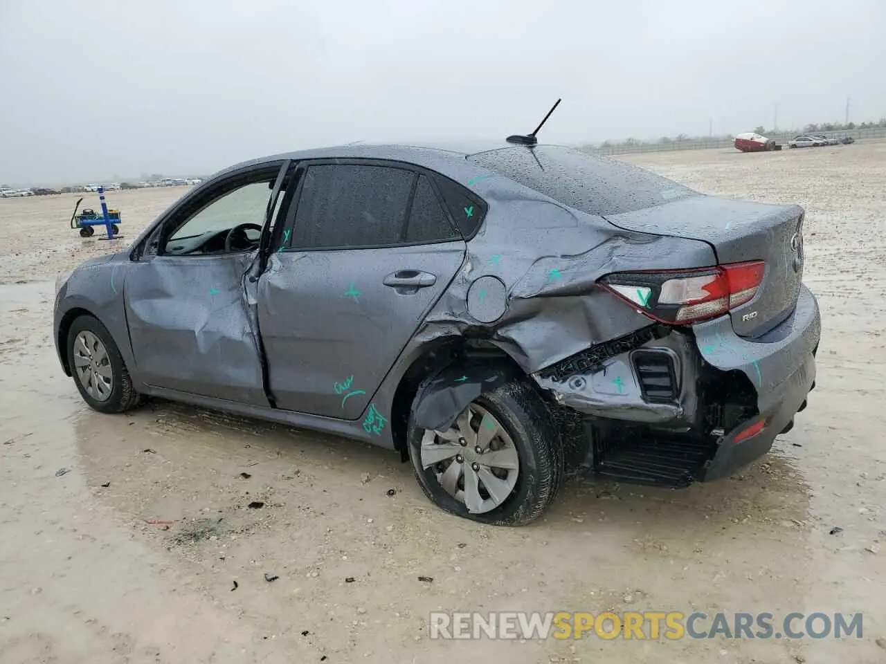2 Photograph of a damaged car 3KPA24AD3LE256619 KIA RIO 2020