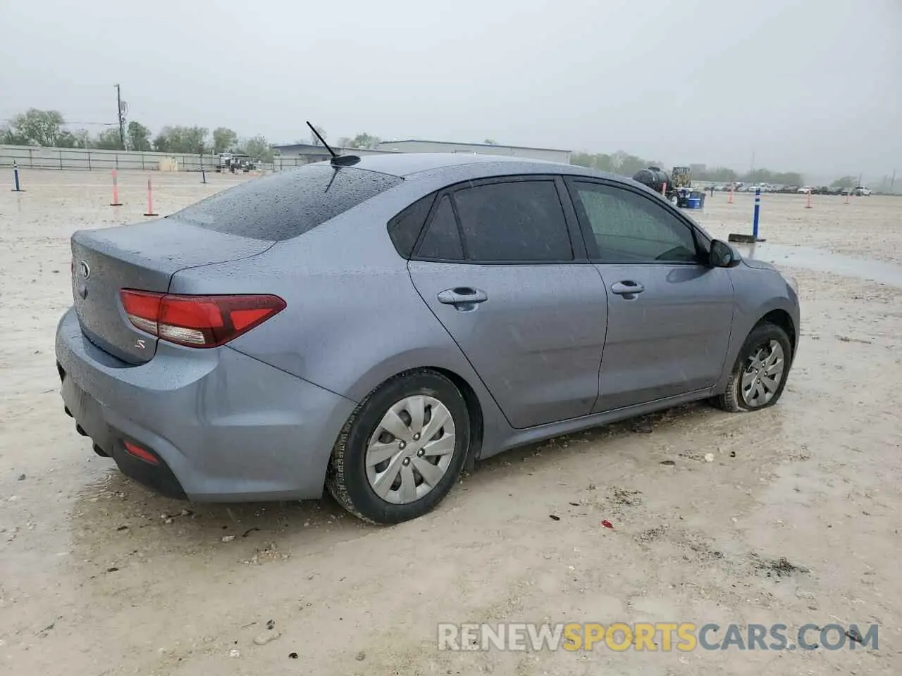 3 Photograph of a damaged car 3KPA24AD3LE256619 KIA RIO 2020