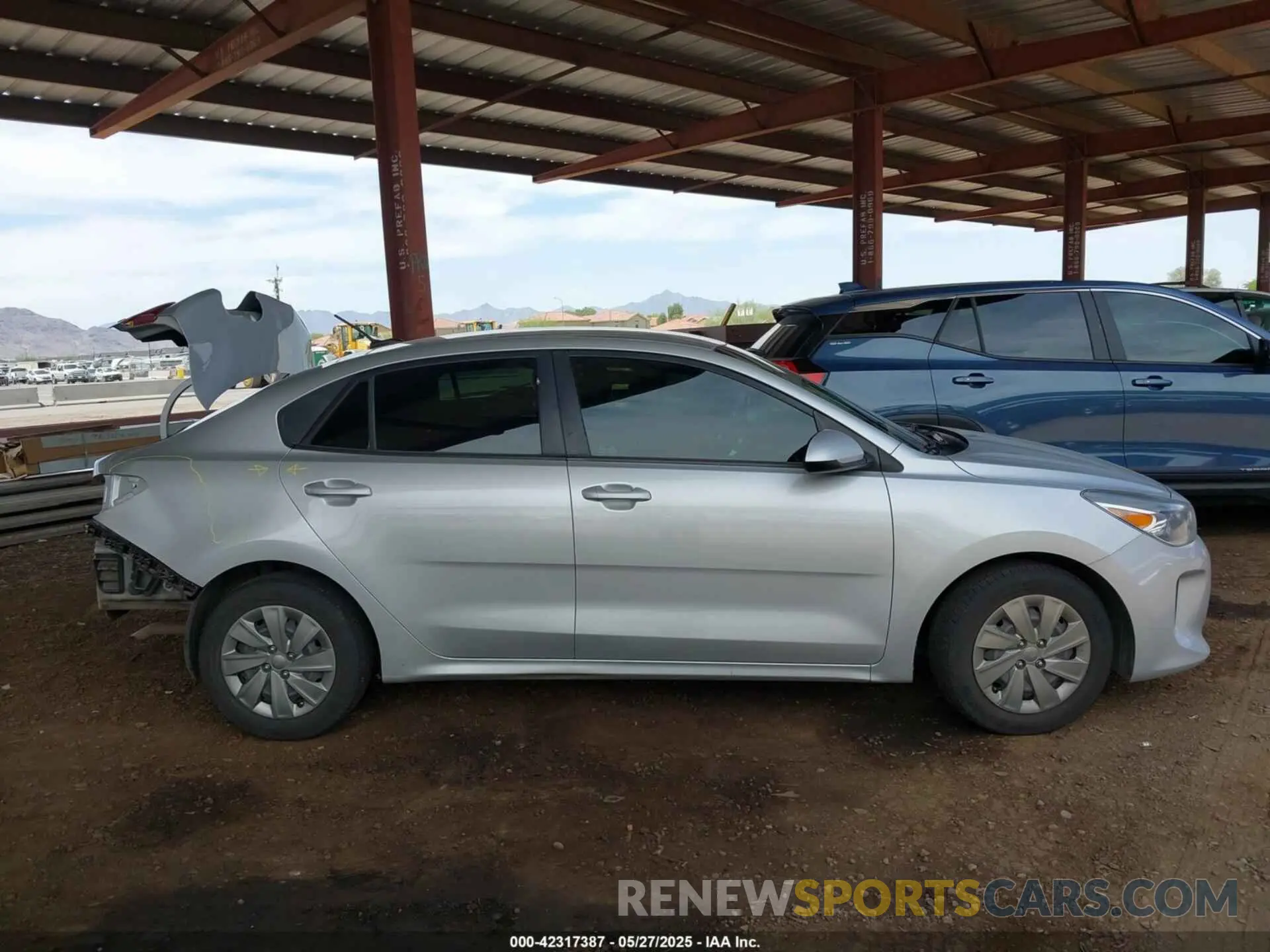 14 Photograph of a damaged car 3KPA24AD3LE273260 KIA RIO 2020