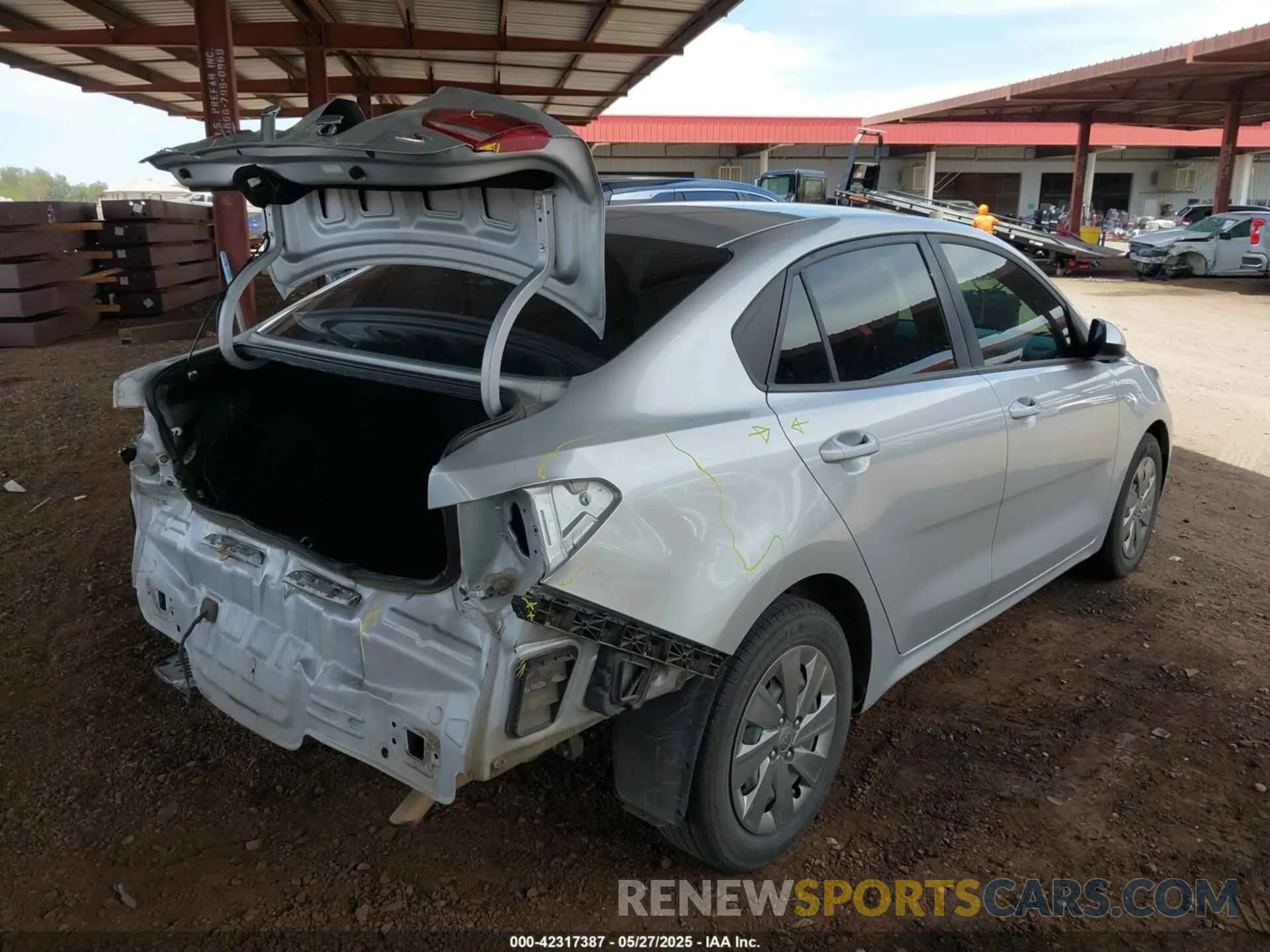 18 Photograph of a damaged car 3KPA24AD3LE273260 KIA RIO 2020