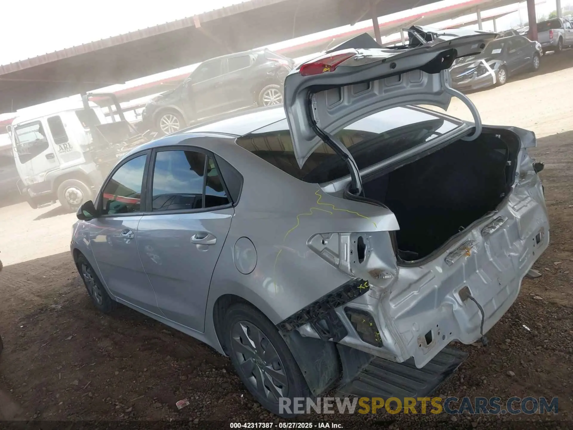 19 Photograph of a damaged car 3KPA24AD3LE273260 KIA RIO 2020