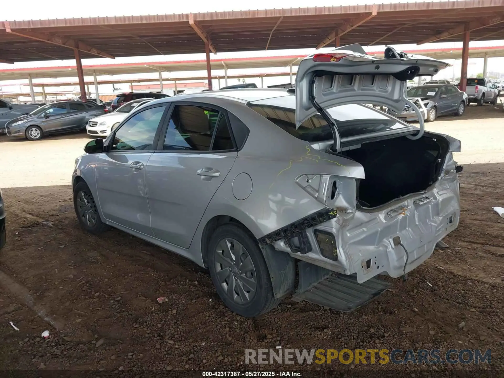 3 Photograph of a damaged car 3KPA24AD3LE273260 KIA RIO 2020