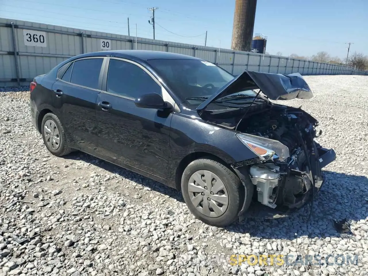4 Photograph of a damaged car 3KPA24AD3LE362875 KIA RIO 2020