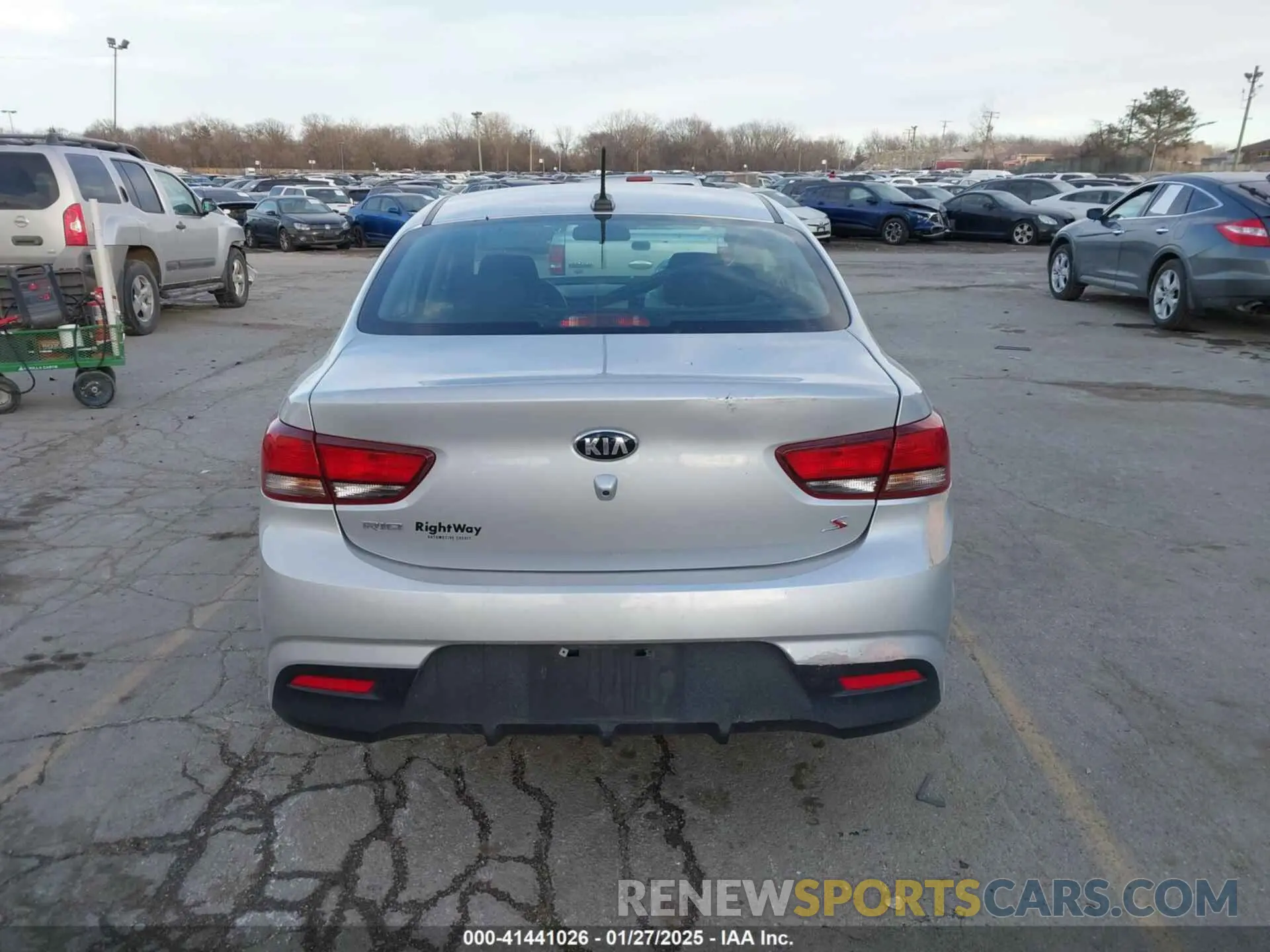 16 Photograph of a damaged car 3KPA24AD4LE279889 KIA RIO 2020