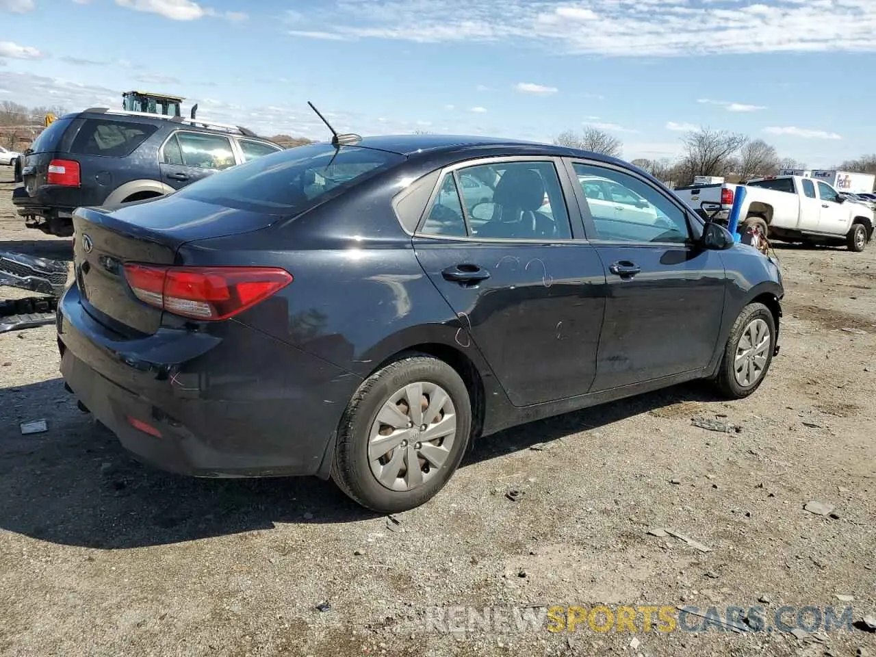 3 Photograph of a damaged car 3KPA24AD4LE298992 KIA RIO 2020