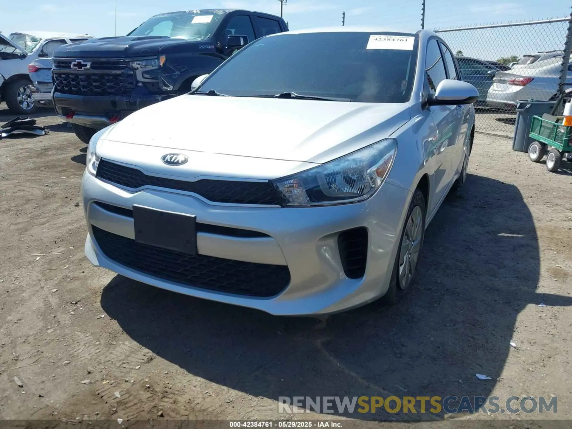 2 Photograph of a damaged car 3KPA24AD4LE312034 KIA RIO 2020