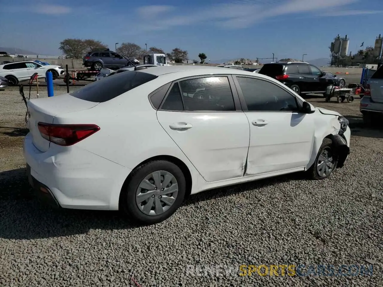 3 Photograph of a damaged car 3KPA24AD4LE312552 KIA RIO 2020