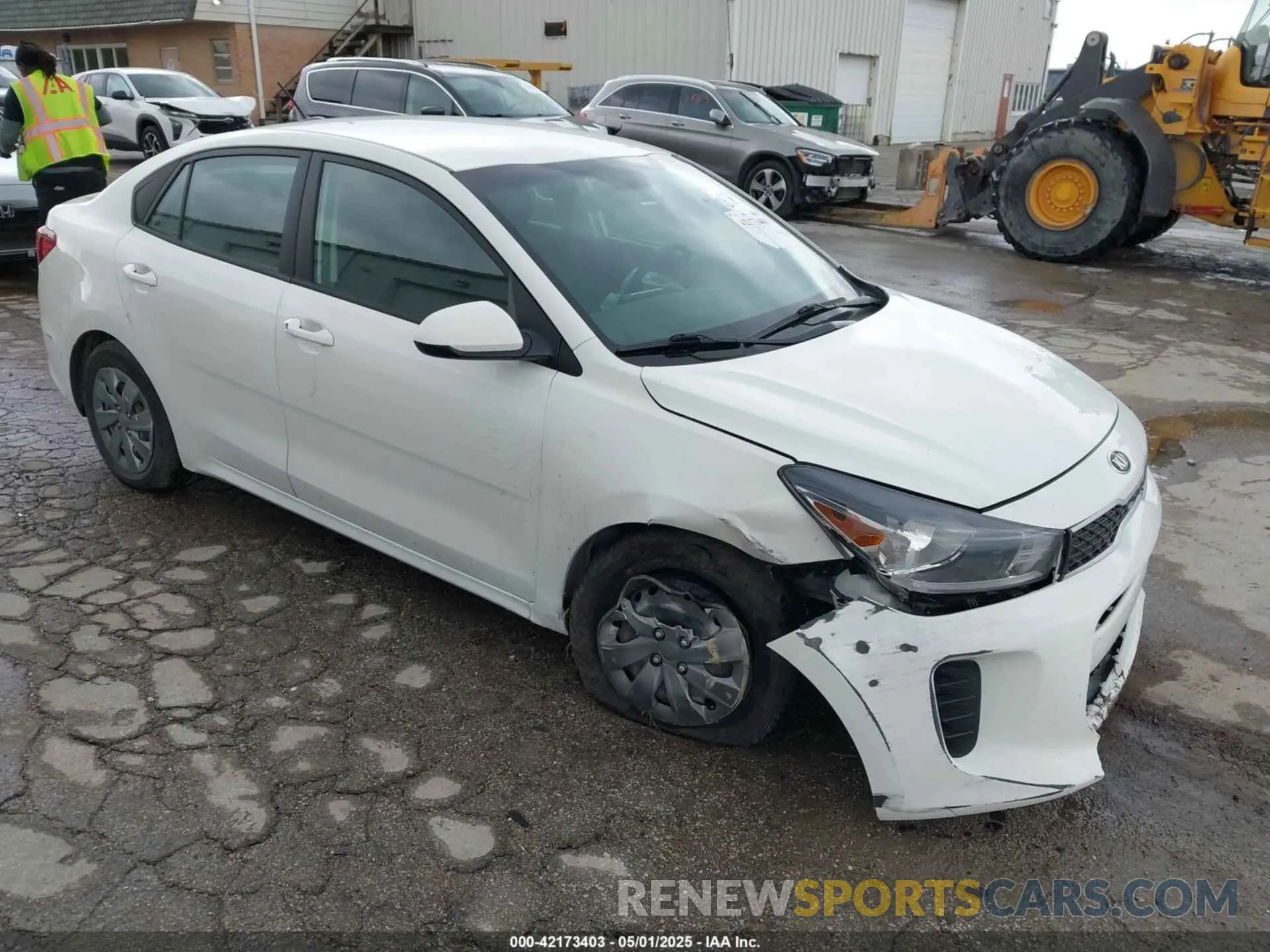 1 Photograph of a damaged car 3KPA24AD4LE335068 KIA RIO 2020