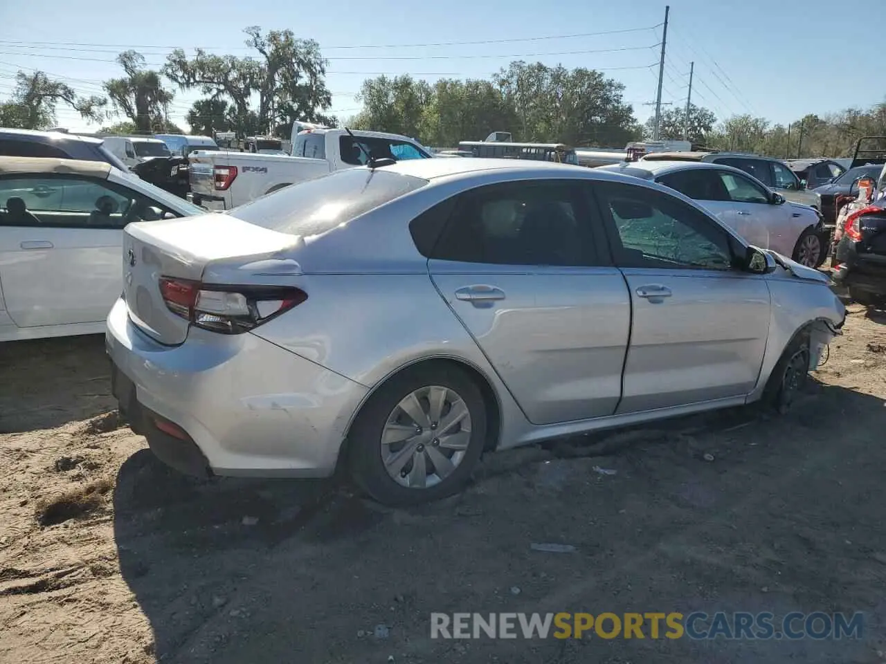 3 Photograph of a damaged car 3KPA24AD4LE336401 KIA RIO 2020