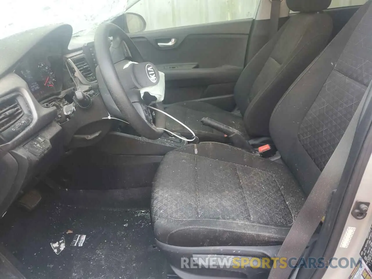7 Photograph of a damaged car 3KPA24AD4LE336401 KIA RIO 2020