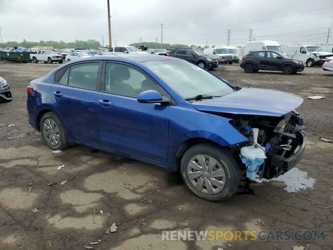 4 Photograph of a damaged car 3KPA24AD5LE282722 KIA RIO 2020