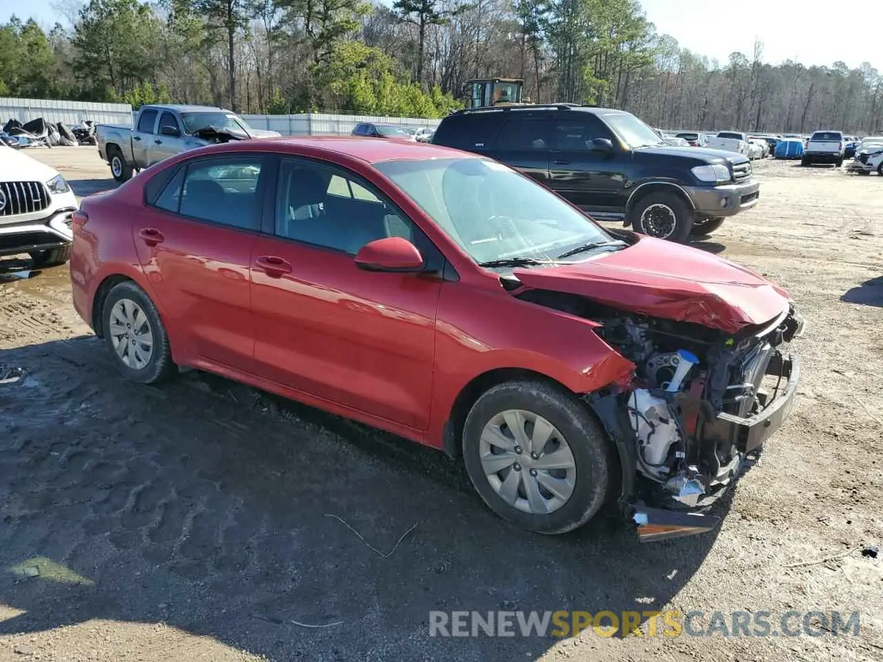4 Photograph of a damaged car 3KPA24AD5LE284583 KIA RIO 2020